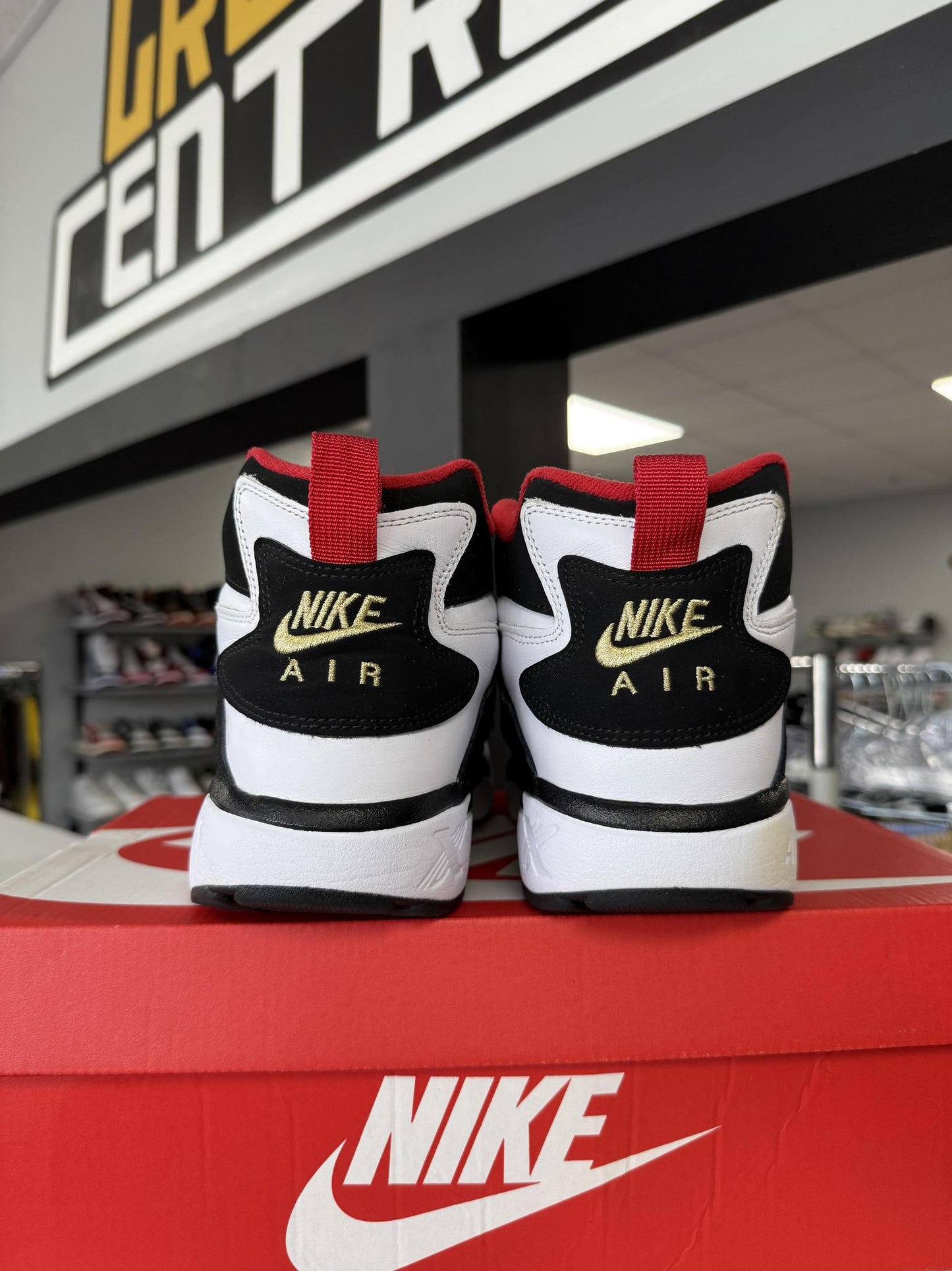Air Diamond Turf "49ers" Used Size 11.5