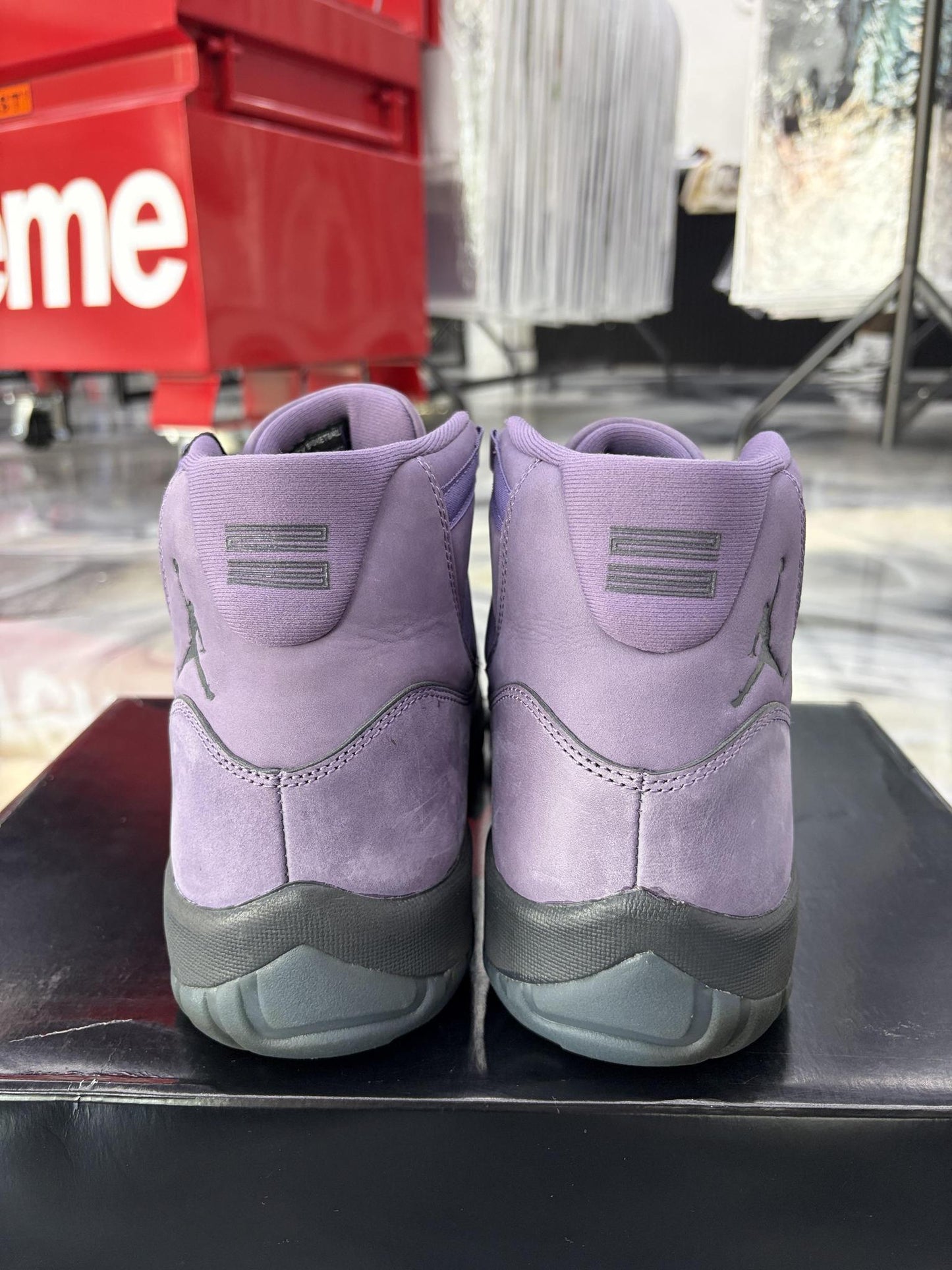 Jordan 11 "Mojave" Used Size 12