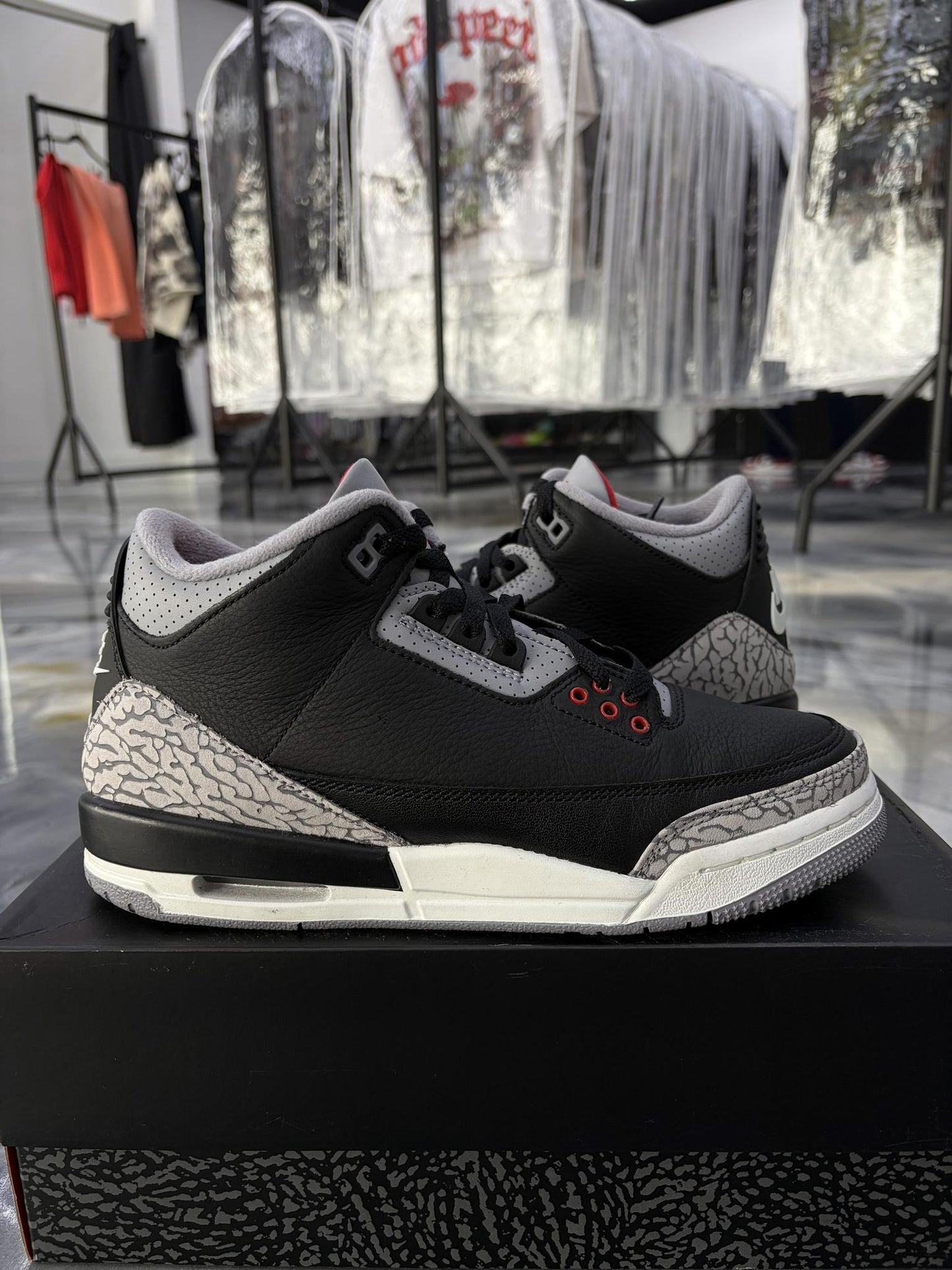 Jordan 3 "Black Cement" Used Size 7Y/8.5W