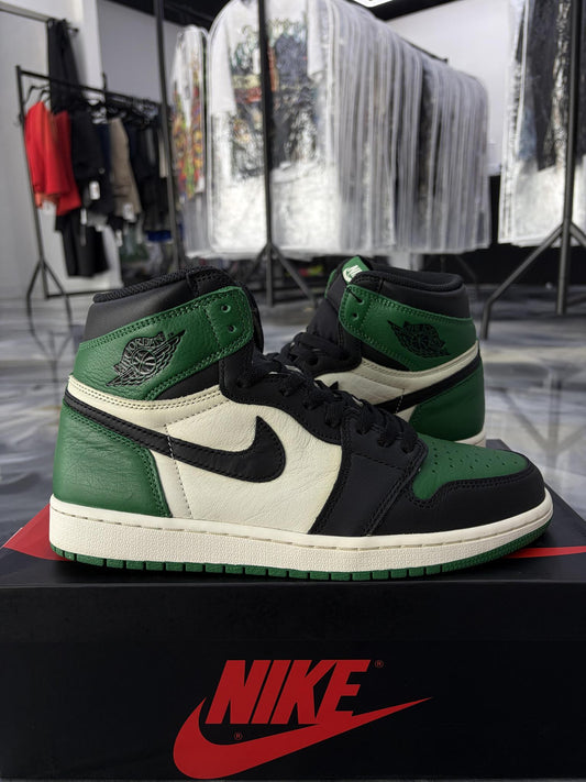 Jordan 1 "Pine Green" Used Size 10