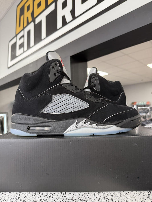 Jordan 5 "Metallic Reimagined" Used Size 12