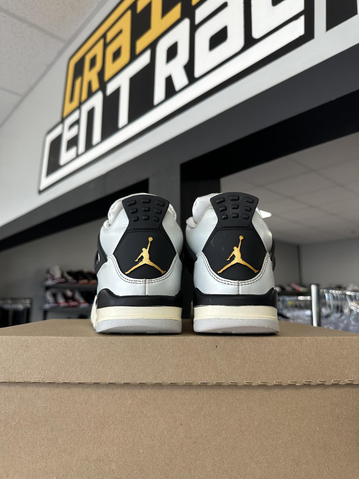 Jordan 4 Platinum Gold Used