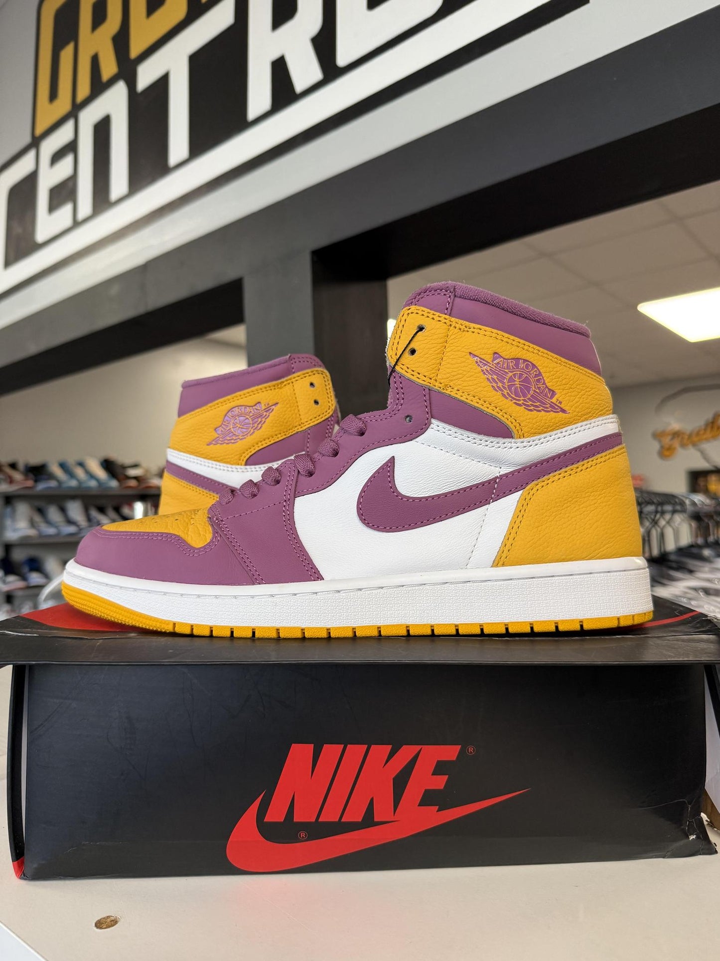 Jordan 1 "Brotherhood" Used Size 12