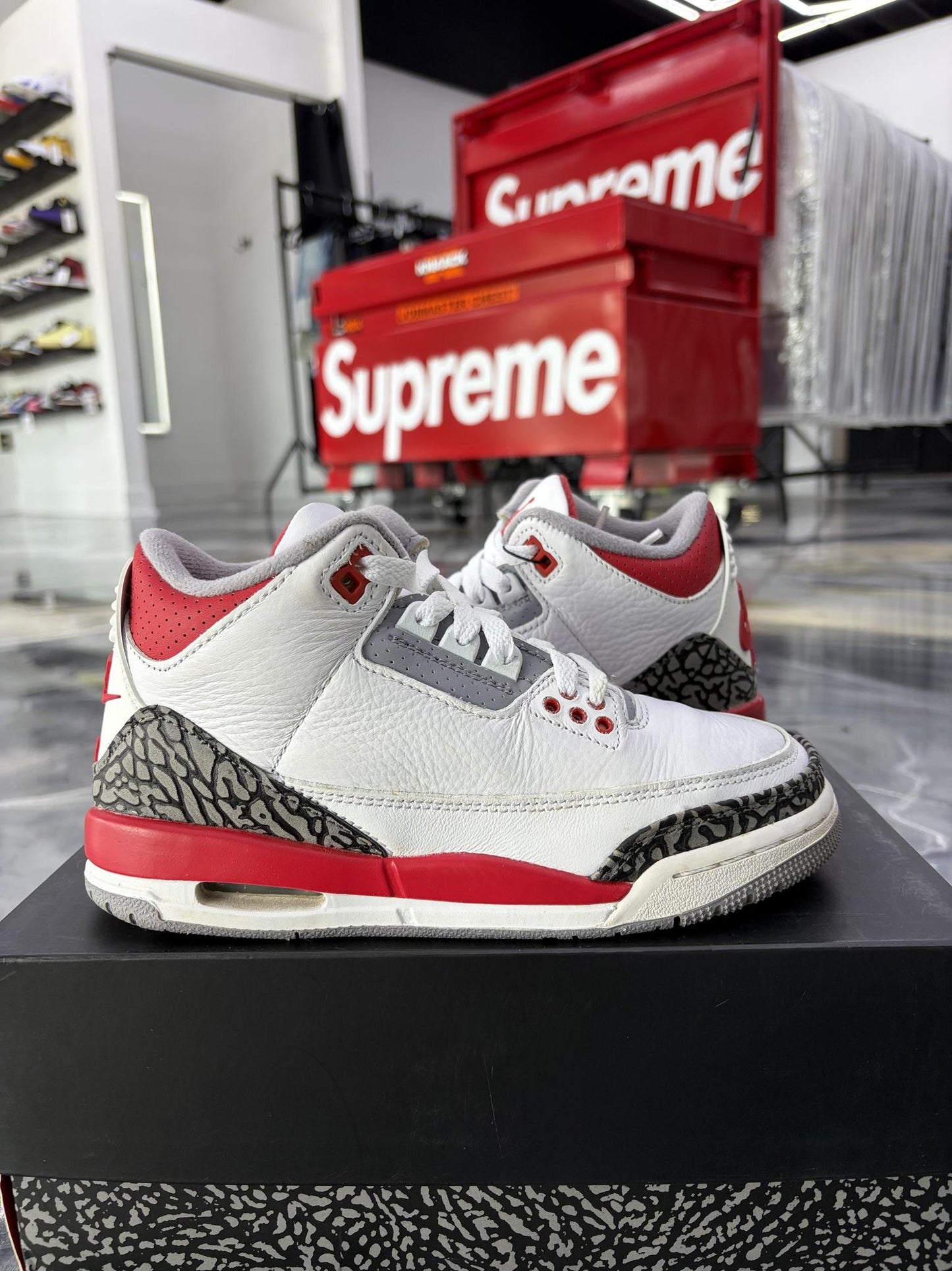 Jordan 3 "Fire Red" Used Size 4Y/5.5W