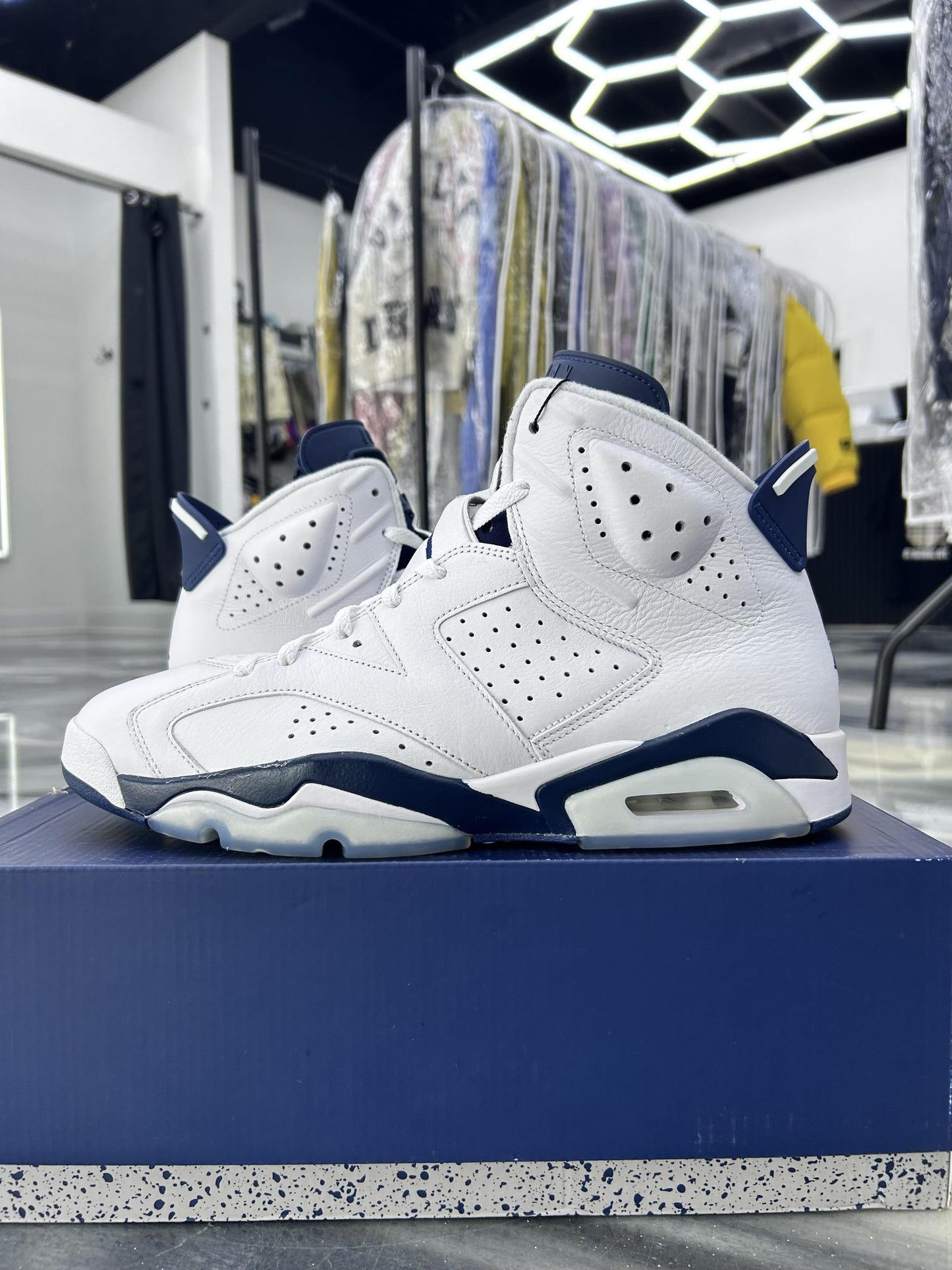 Jordan 6 Midnight Navy Used Size 12