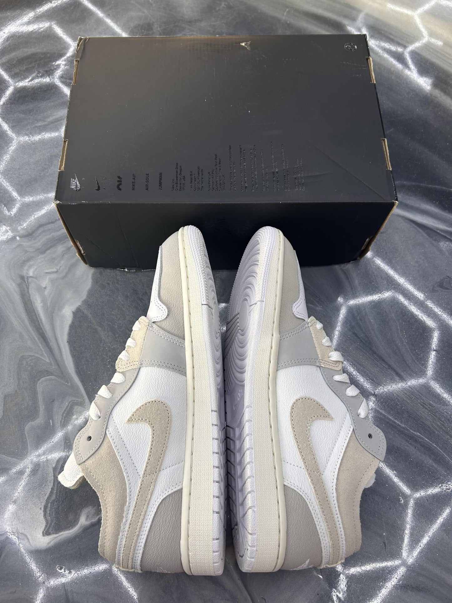 Jordan 1 Low "Craft Sail" Used Size 8.5