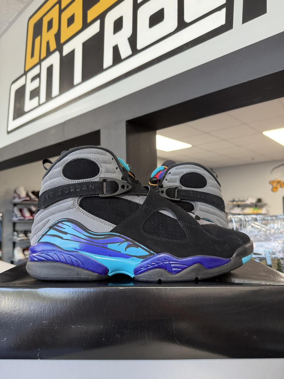 Jordan 8 "Aqua" Used Size 12