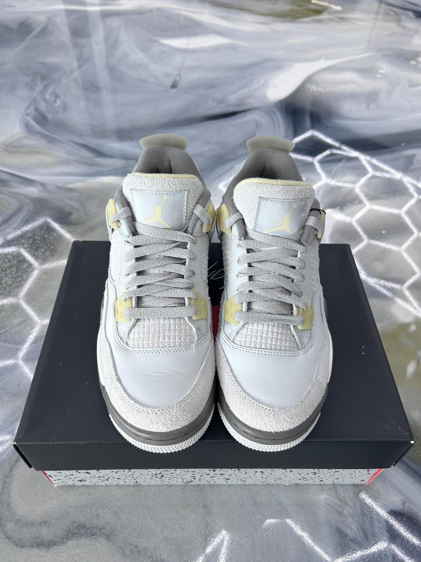 Jordan 4 "Craft" Used Size 7Y/8.5W