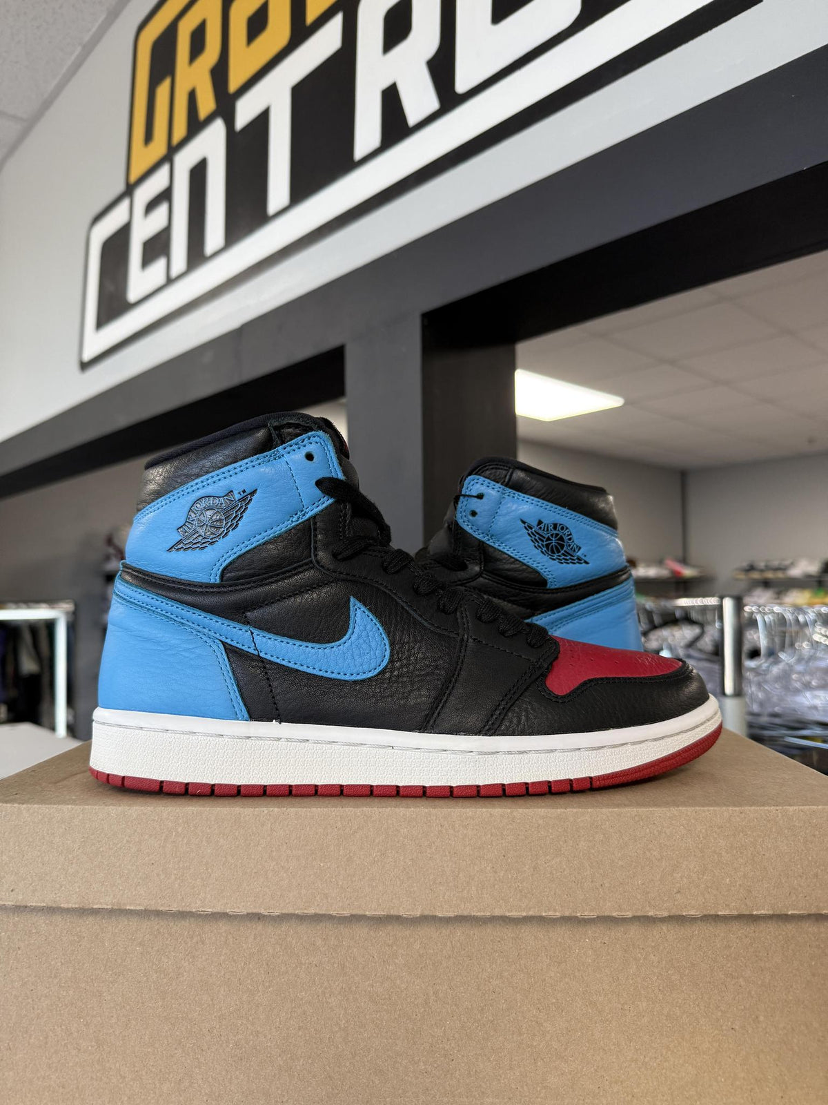 Jordan 1 "Unc to Chicago" Used Size 10.5
