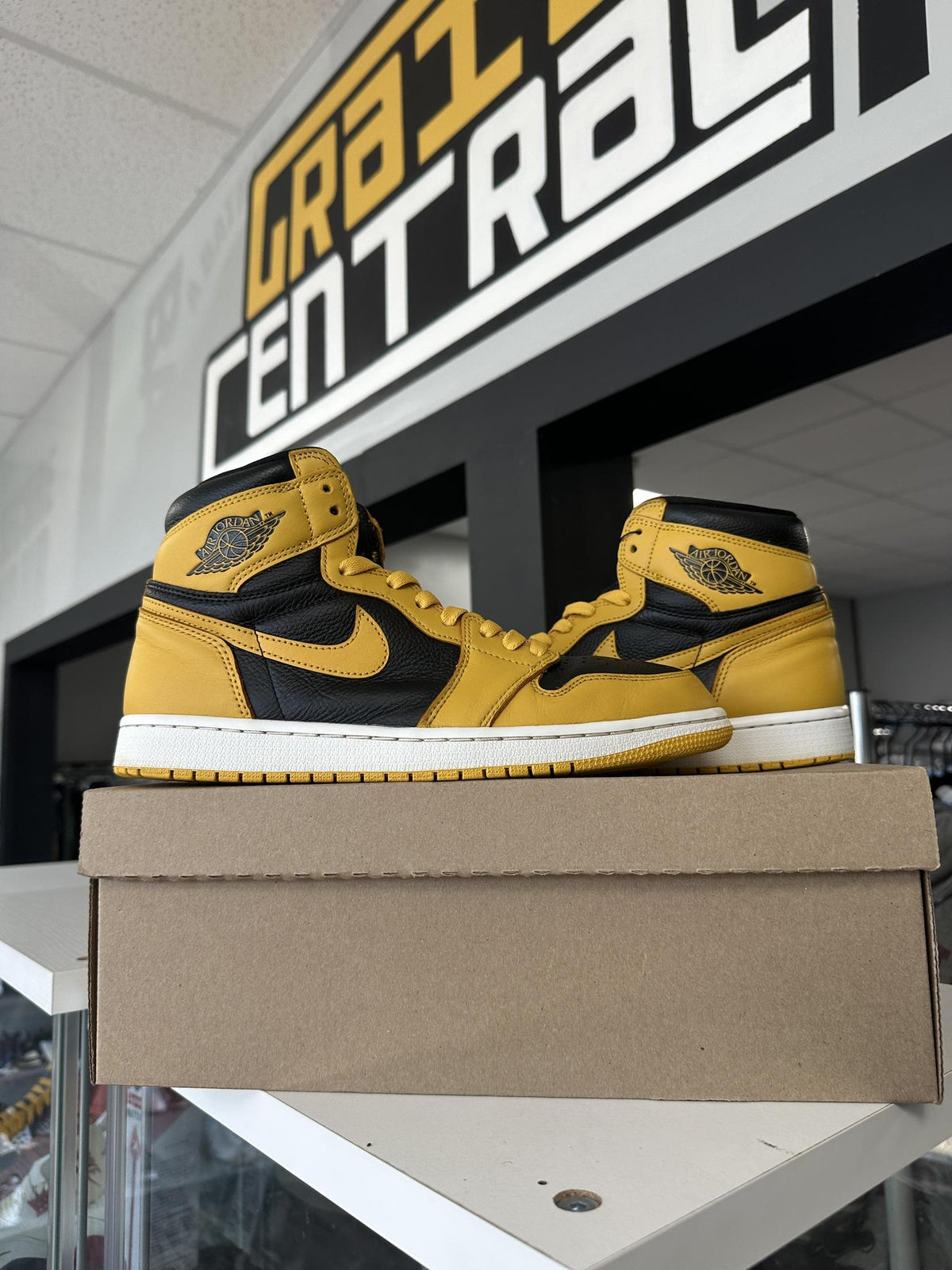 Jordan 1 Pollen Used
