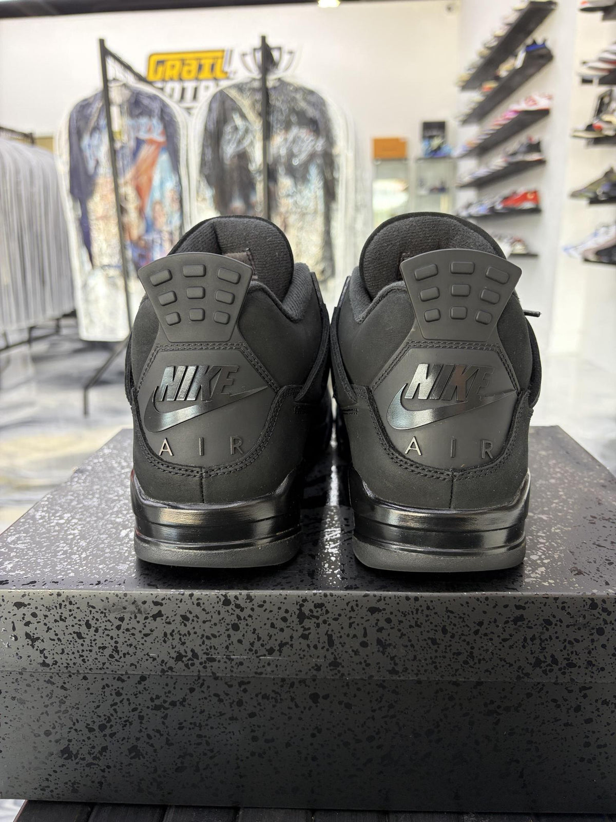 Jordan 4 "Black Cat" Used Size 9.5