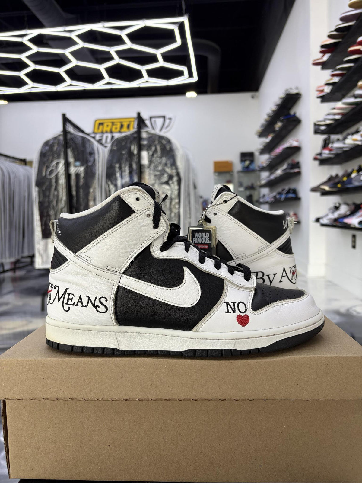 Nike SB Dunk High x Supreme "By Any Means" Used Size 9