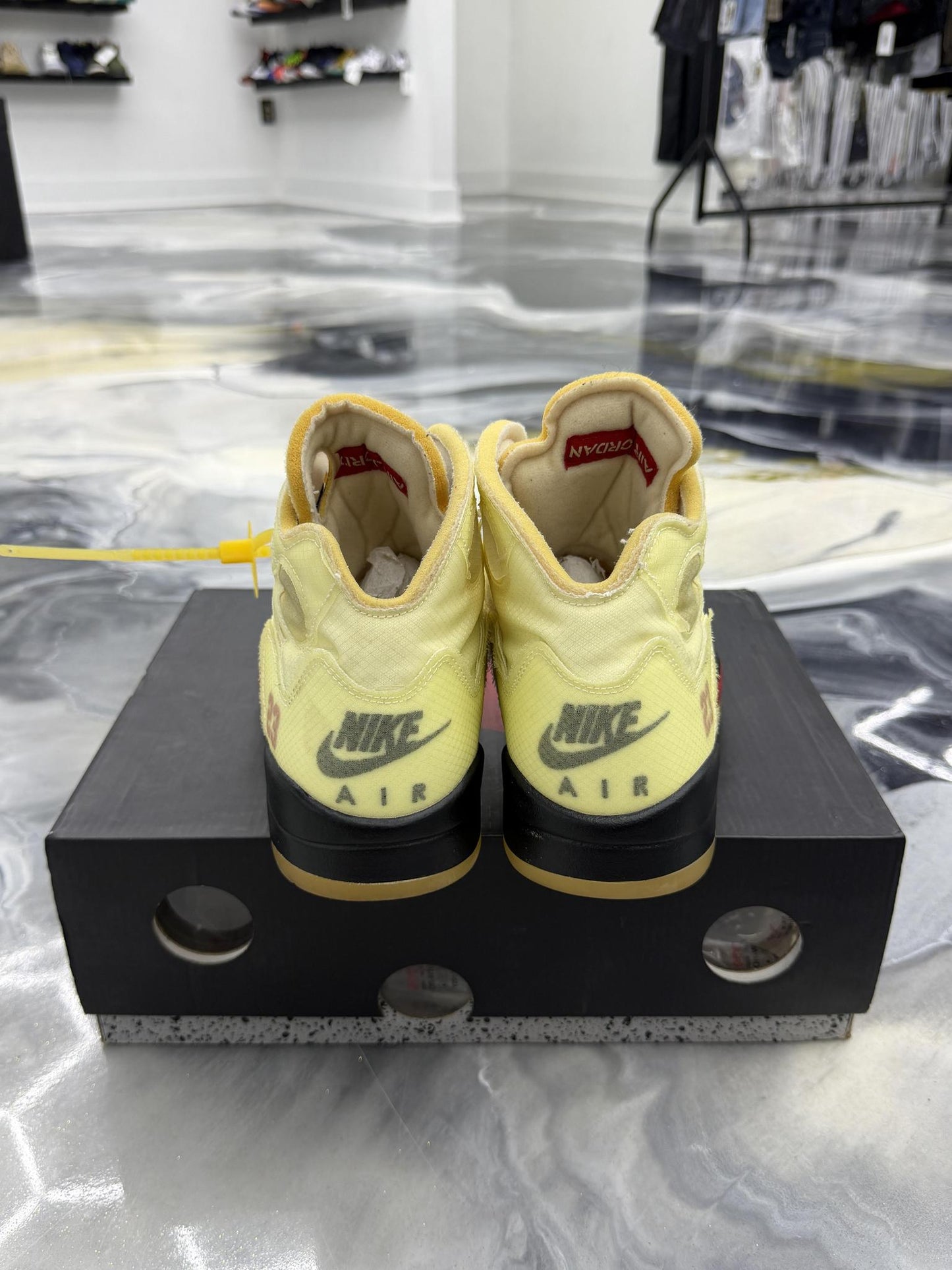 Jordan 5 Off White "Sail" Used Size 9.5