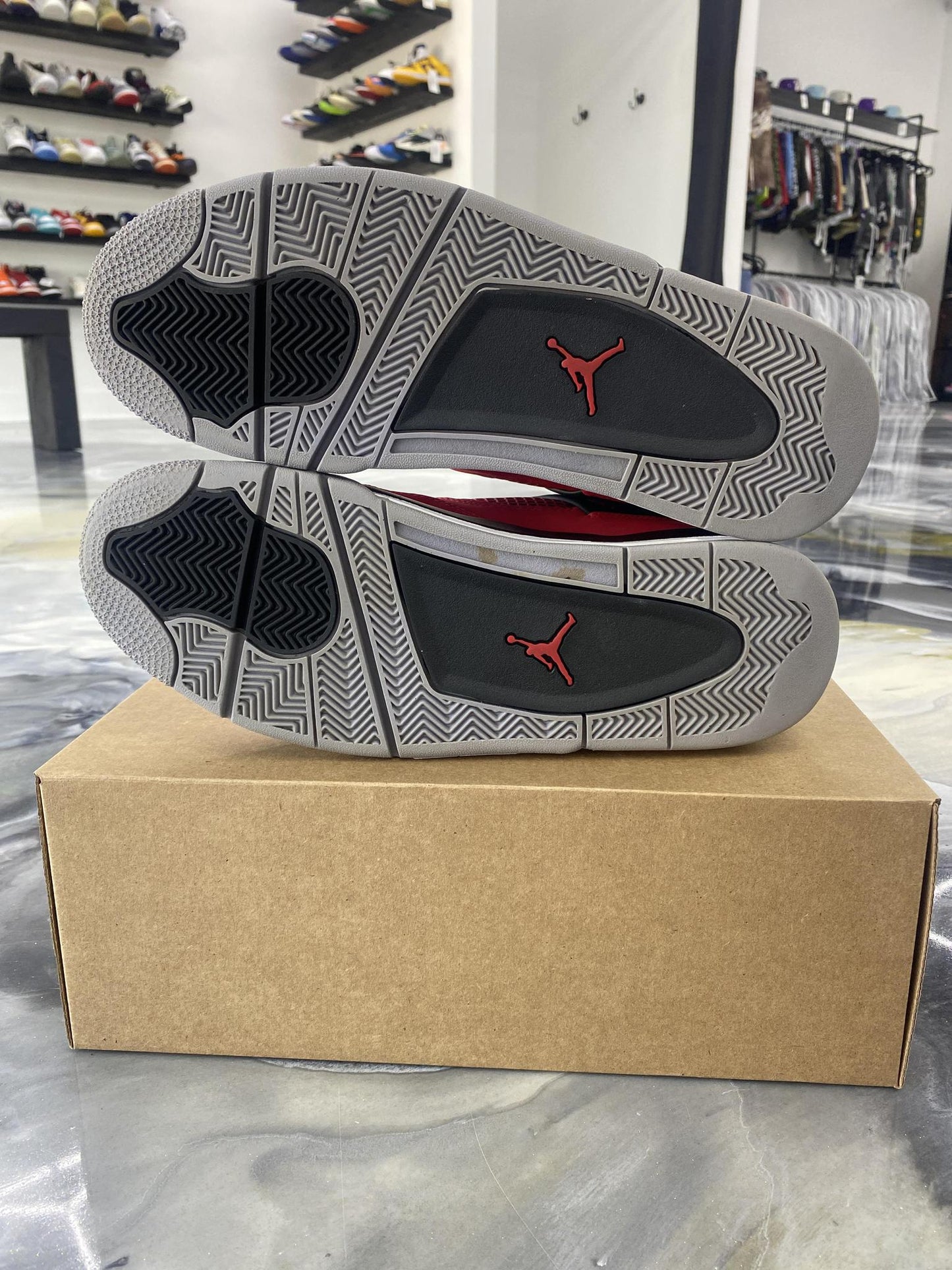 Jordan 4 "Toro" Used Size 12