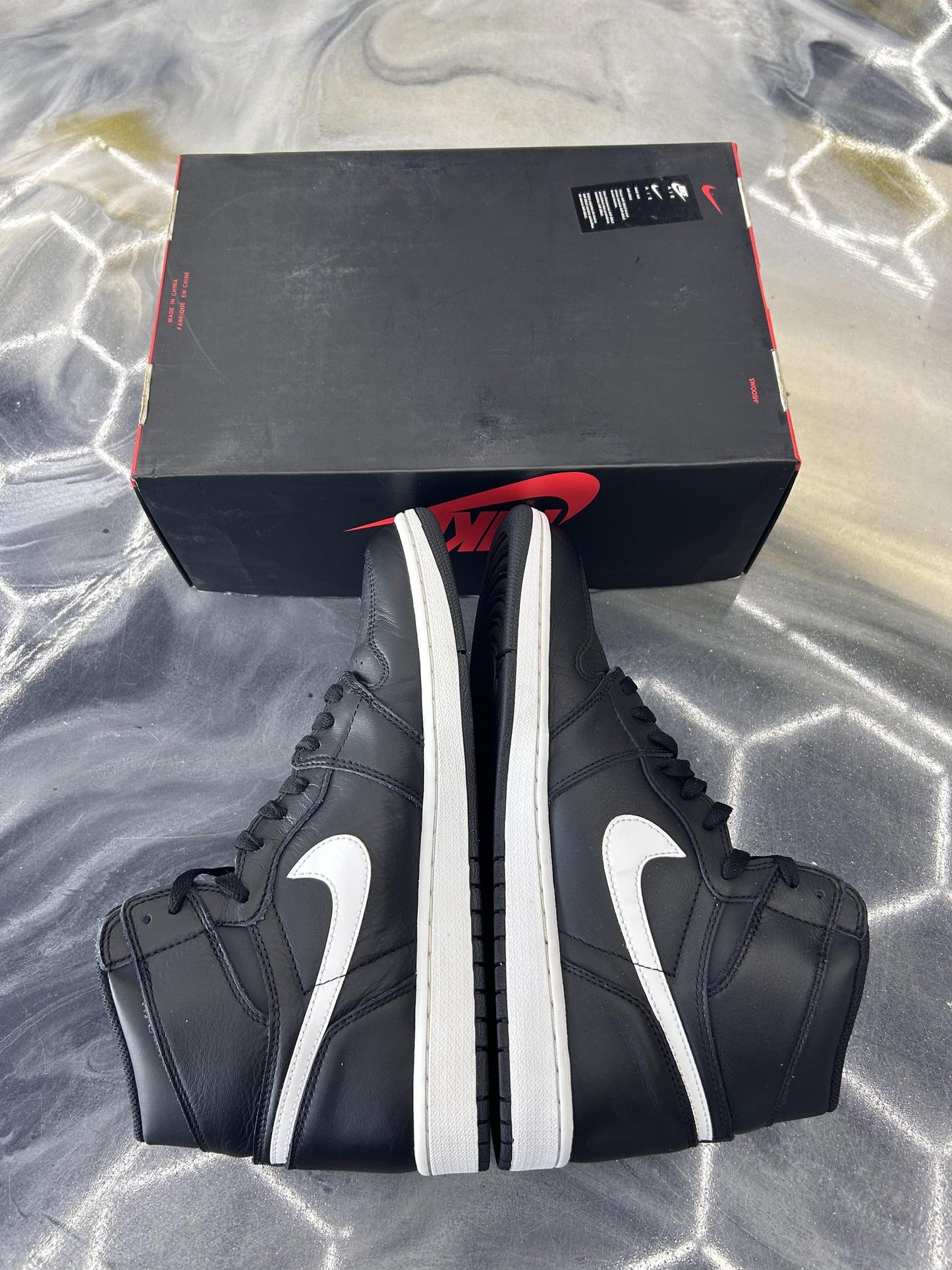Jordan 1 "Ying Yang" Used Size 12