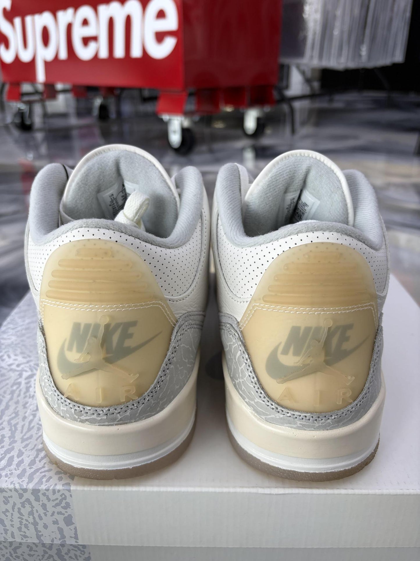 Jordan 3 "Craft Ivory" Used Size 11