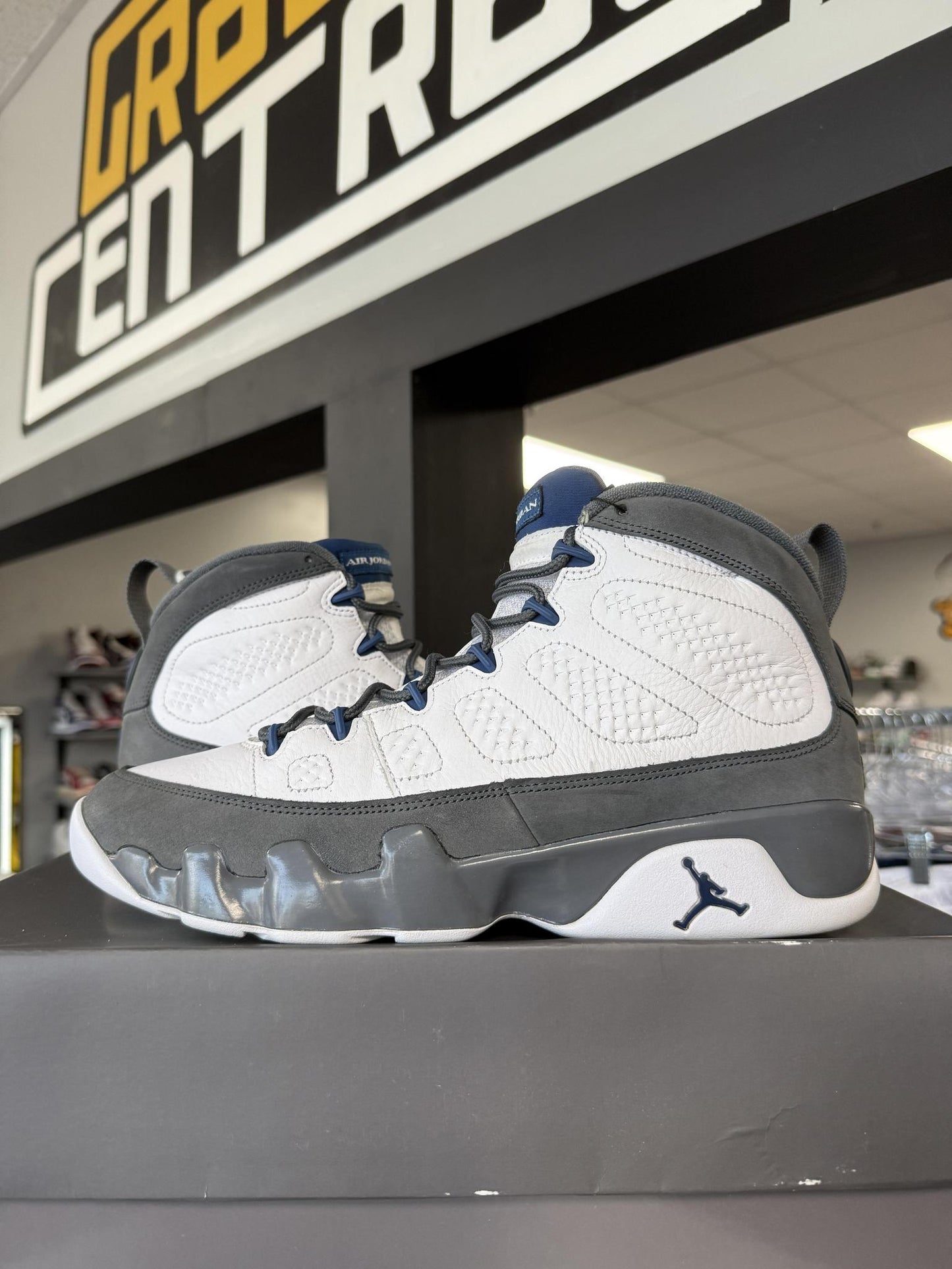 Jordan 9 "Flint Grey" Used Size 10