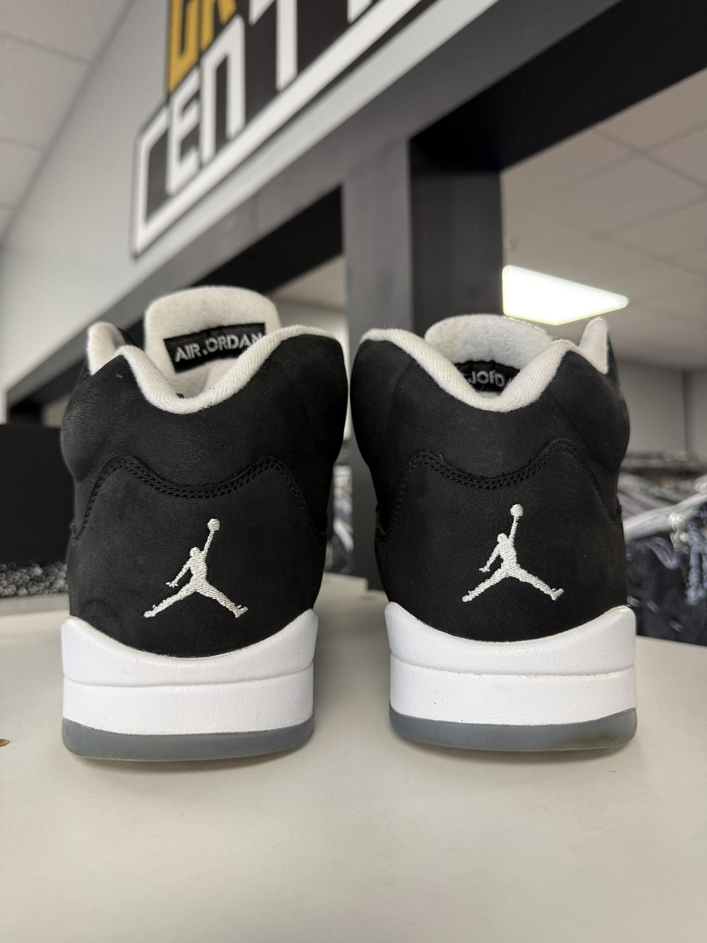 Jordan 5 "Moonlight" Used Size 11.5