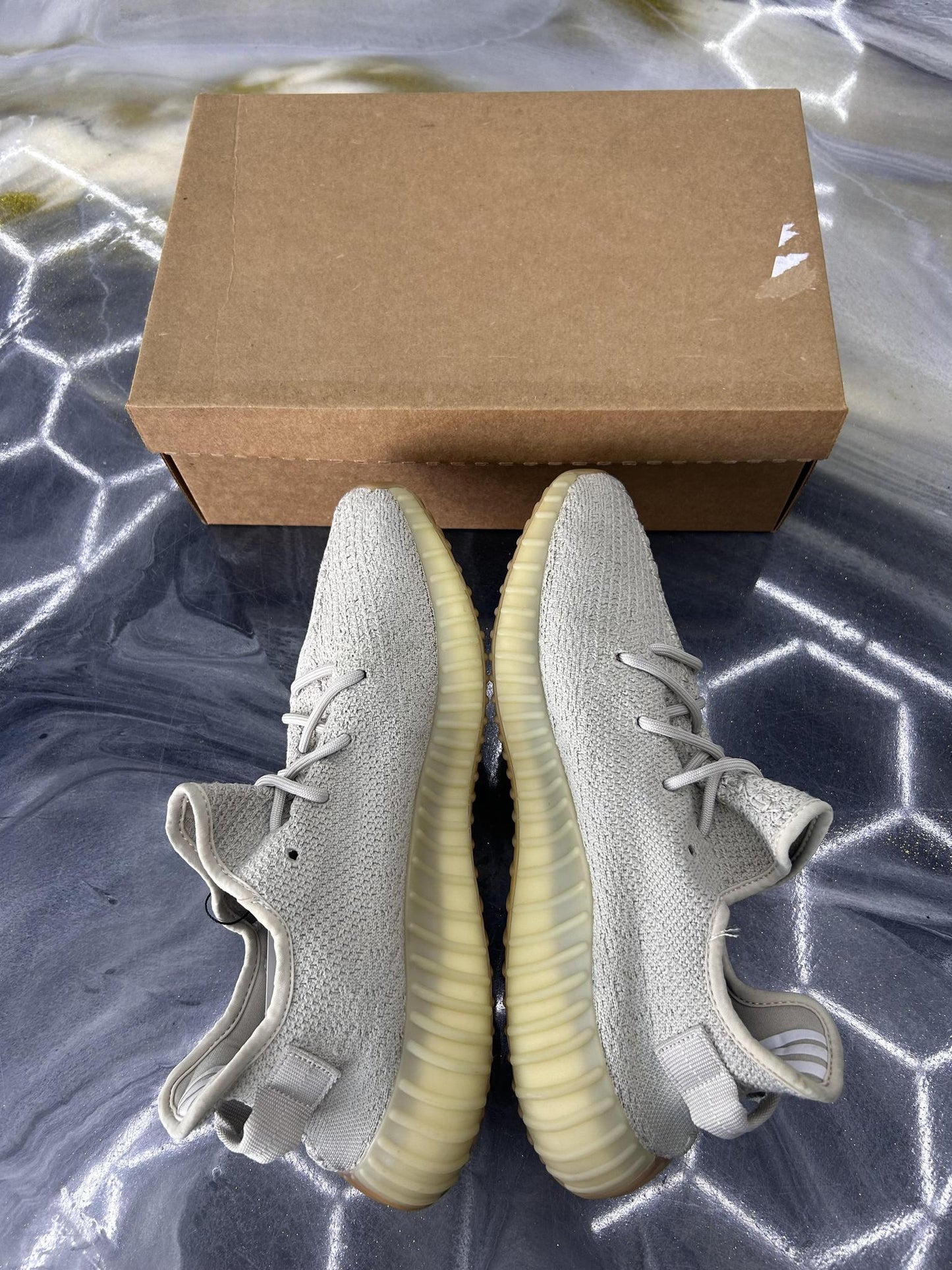 Adidas Yeezy 350 "Sesame" Used Size 12