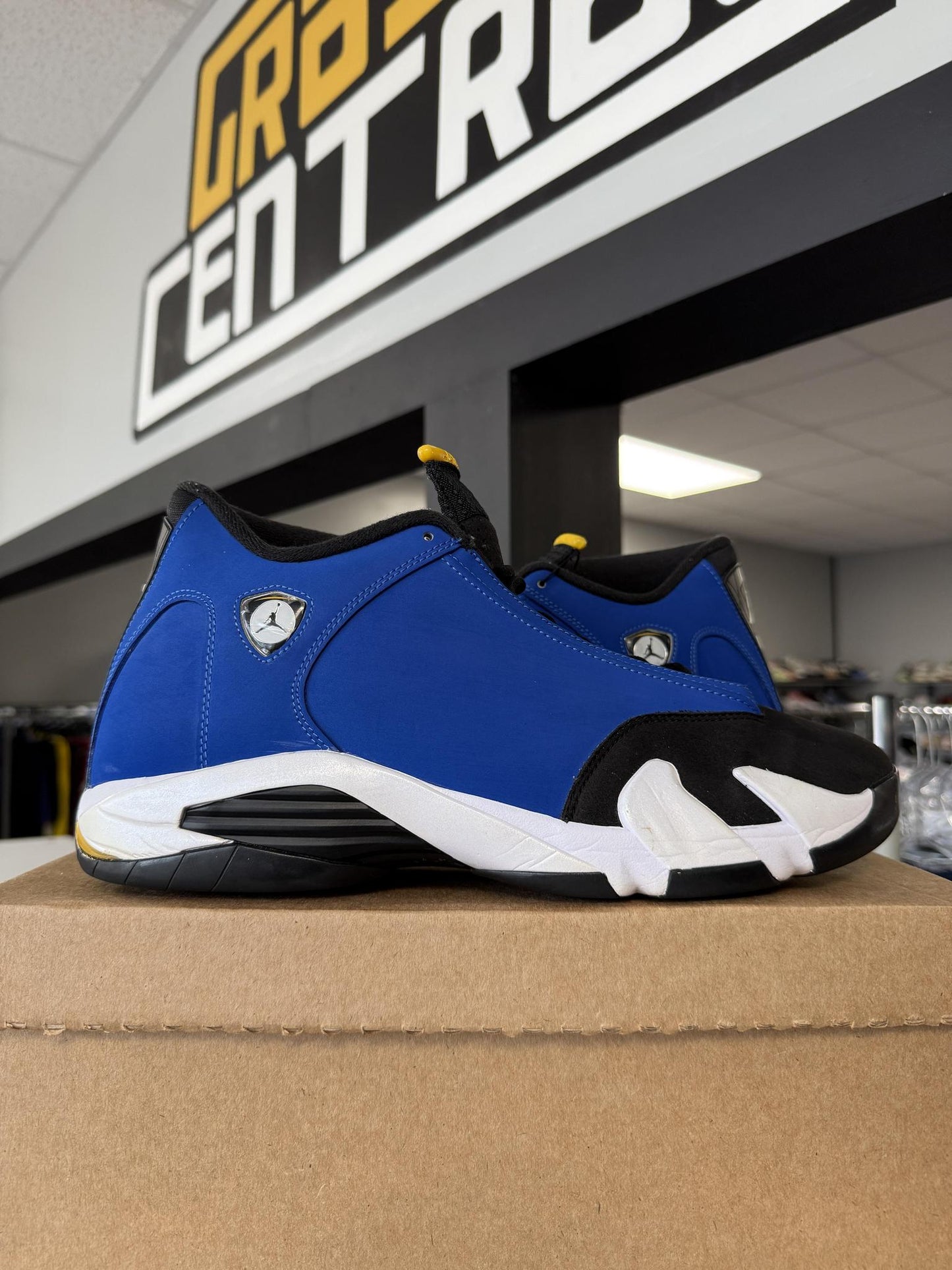 Jordan 14 "Laney" Used Size 13