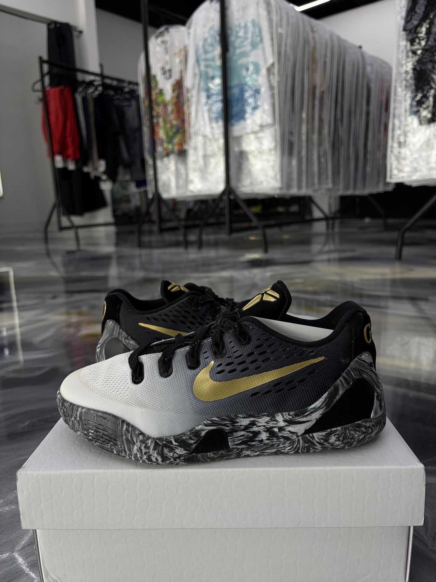 Kobe 9 "Mambacita" Used Size 3Y