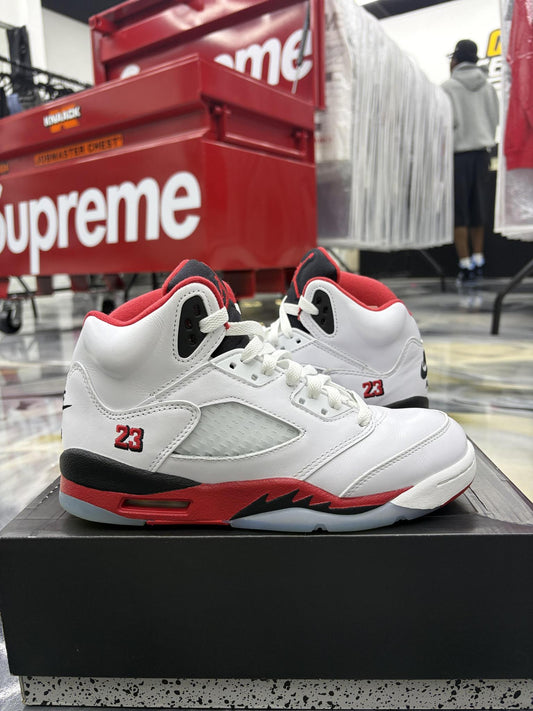 Jordan 5 "Fire Red" Used Size 5.5Y/7W
