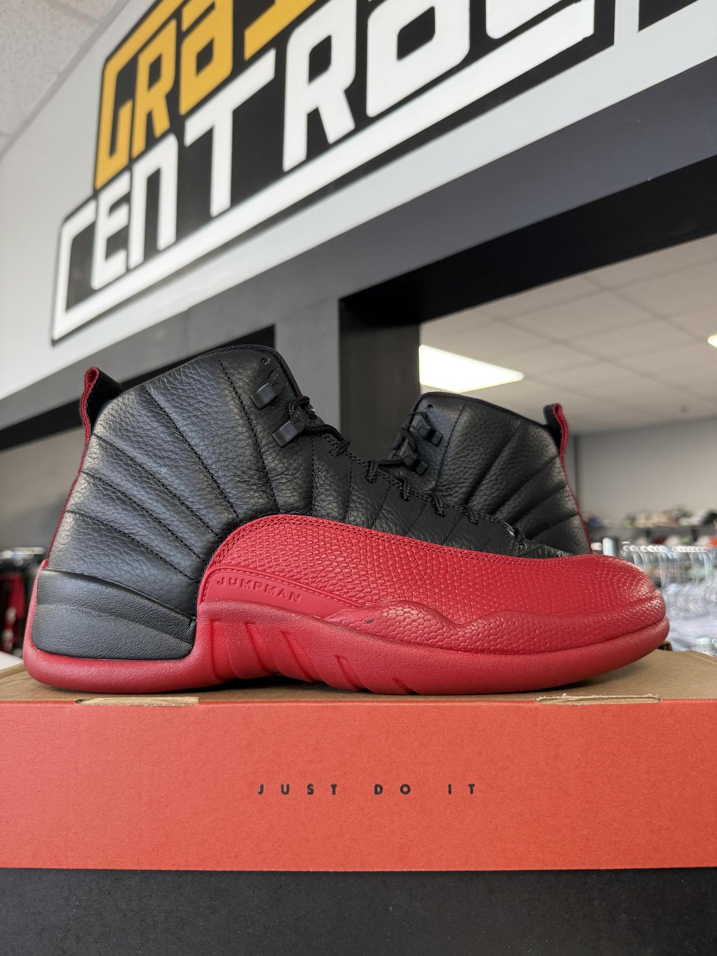 Jordan 12 "Flu Game" Used Size 11.5
