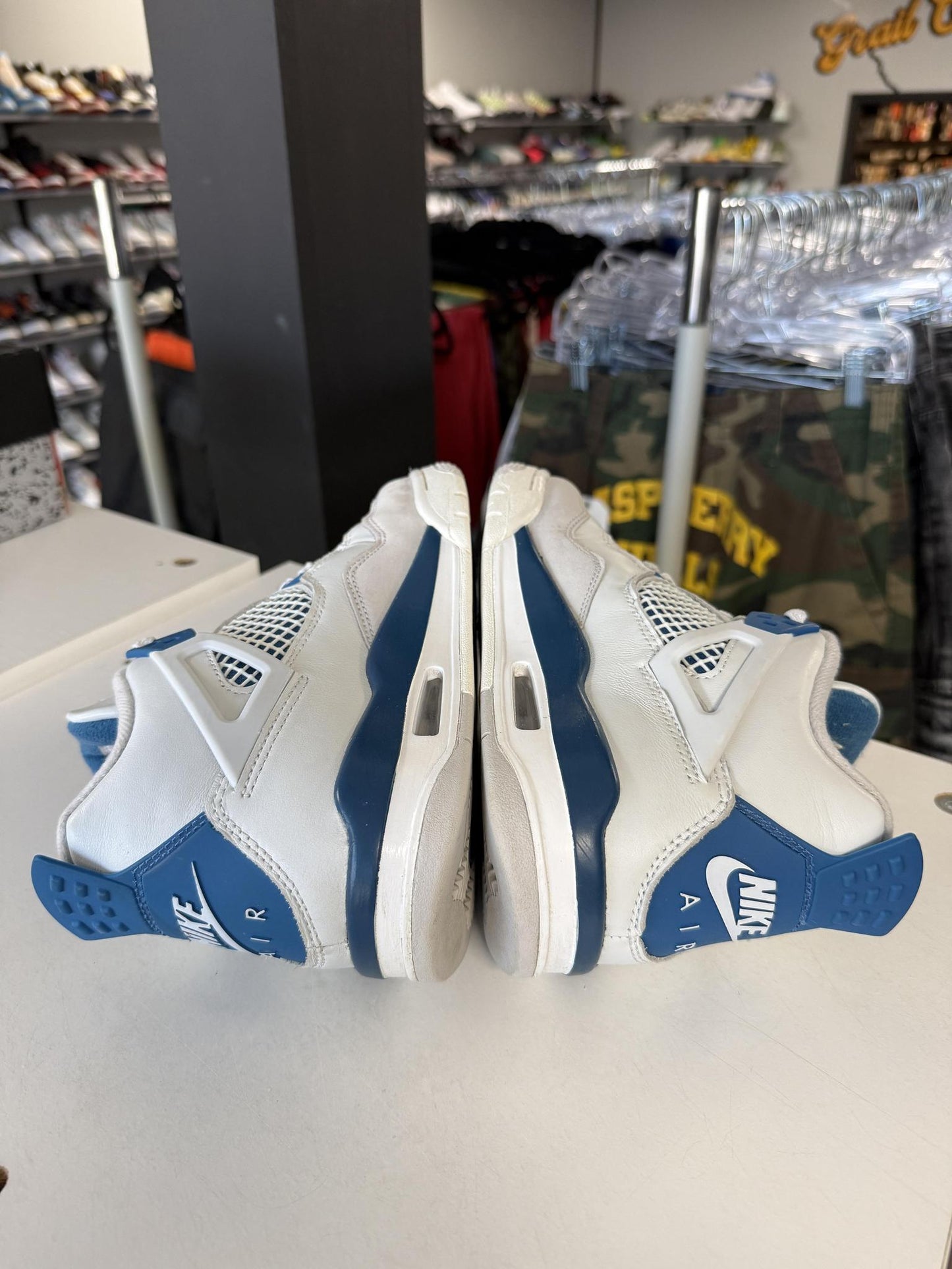 Jordan 4 "Military Blue" Used Size 5Y/6.5W