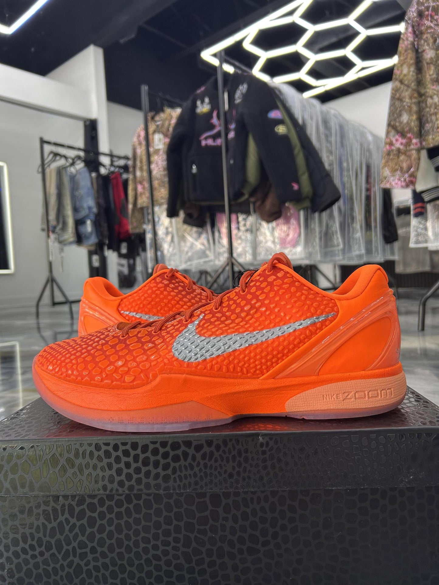 Nike Kobe 6 "Total Orange" Used Size 15