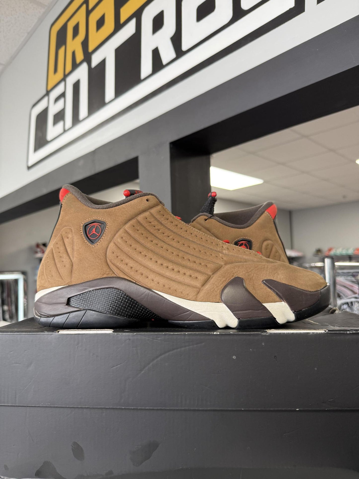 Jordan 14 "Winterized" Used Size 12