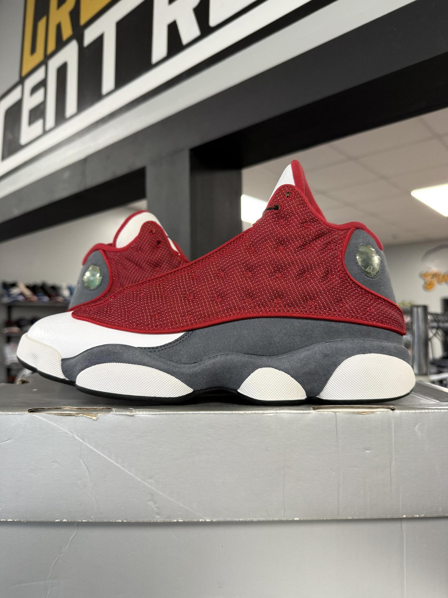 Jordan 13 "Red Flint" Used Size 9.5
