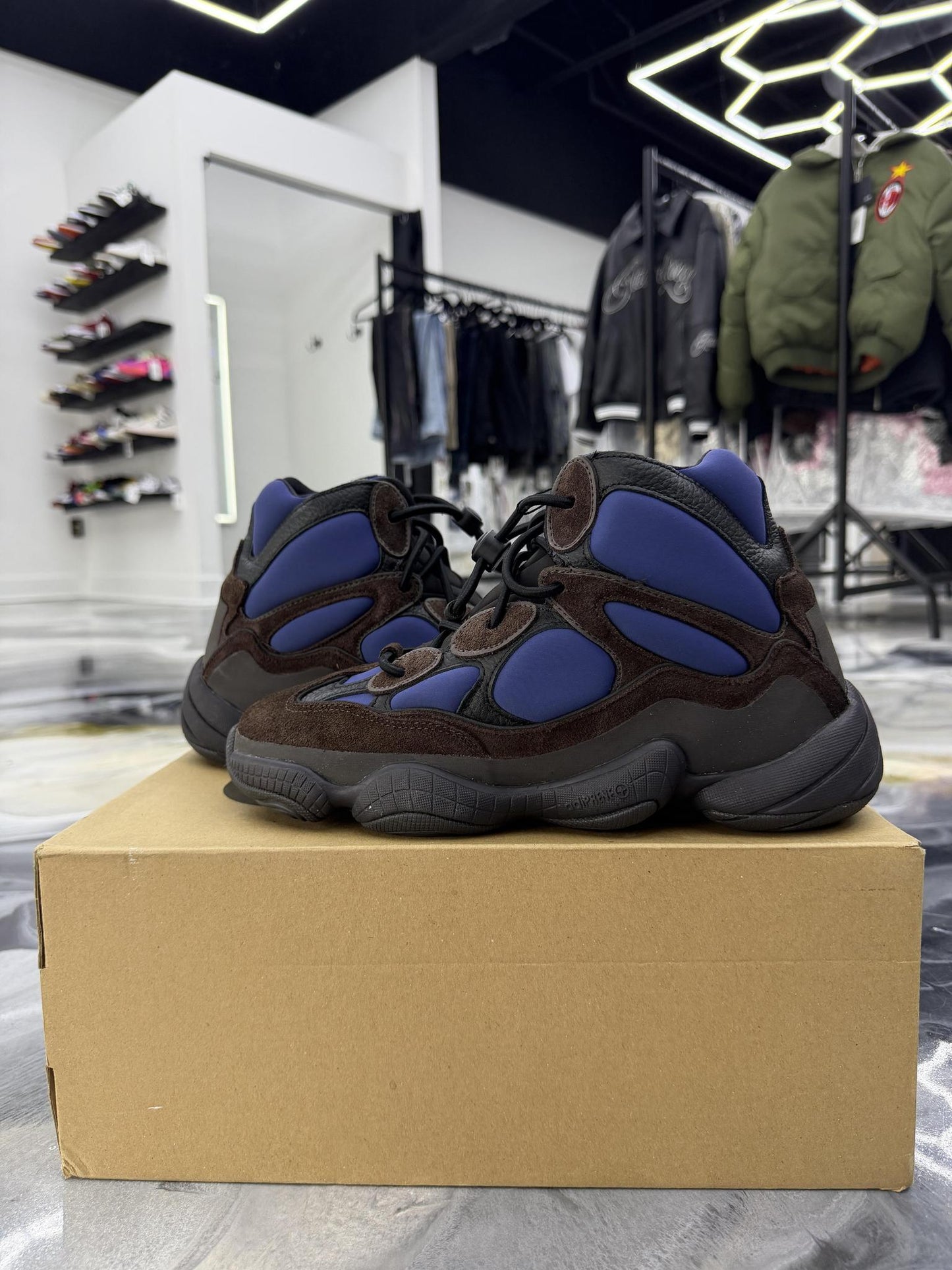 Yeezy 500 High "Tyrian Blue" Used Size 10