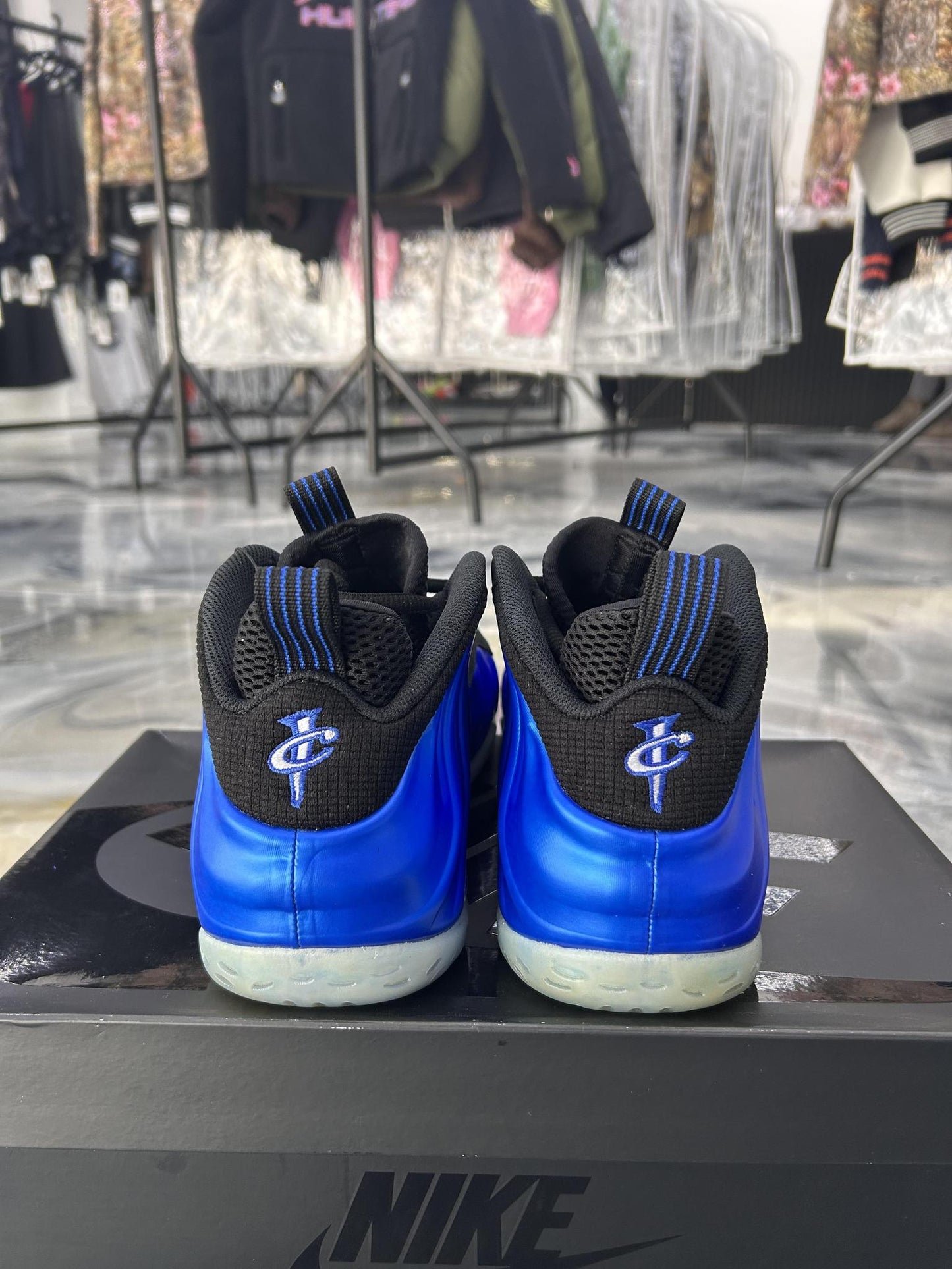 Nike Air Foamposite "International Blue" Used Size 11.5