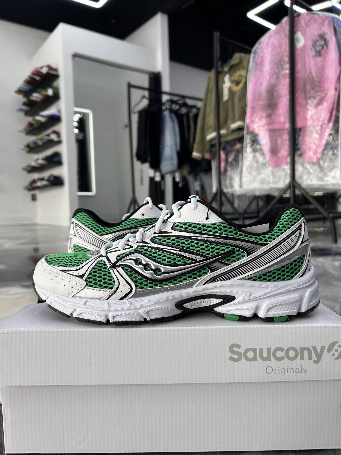 Saucony Ride Millennium "White Fern" Used Size 9.5