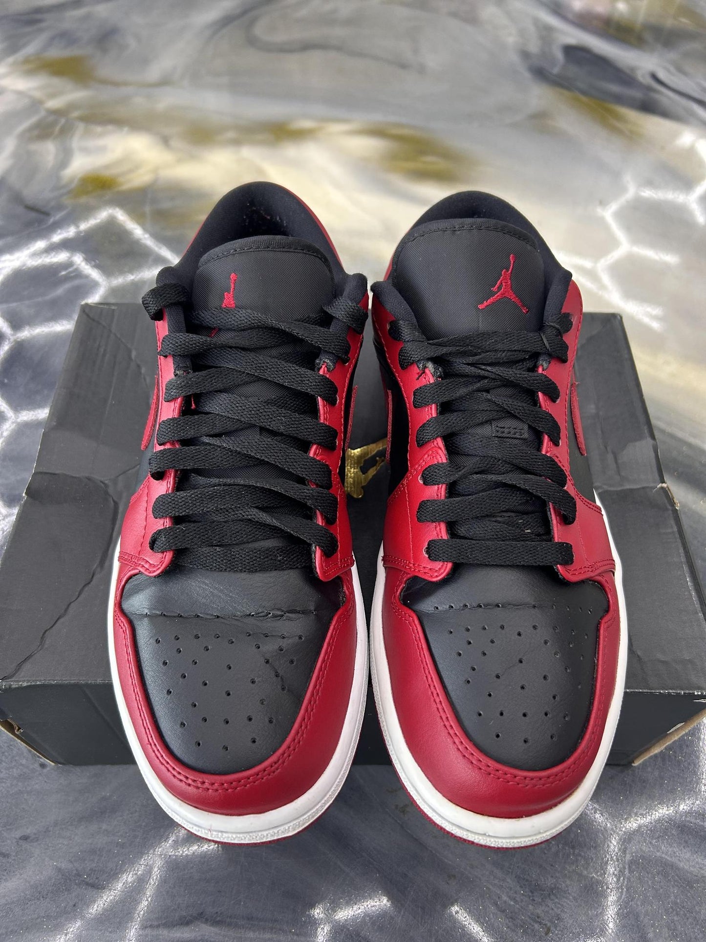 Jordan 1 Low "Reverse Bred" Used Size 9