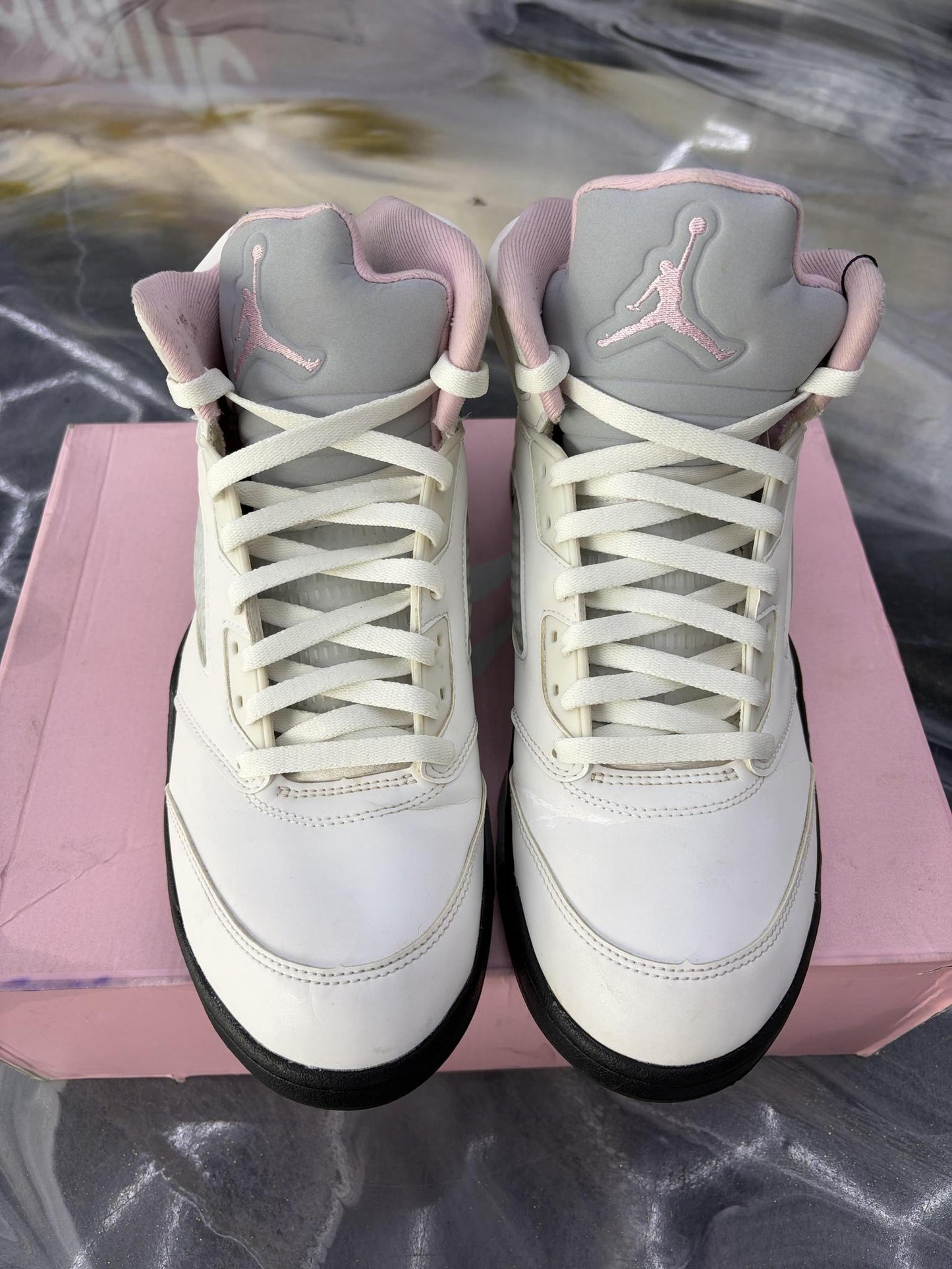 Jordan 5 "Medium Soft Pink" Used Size 11.5