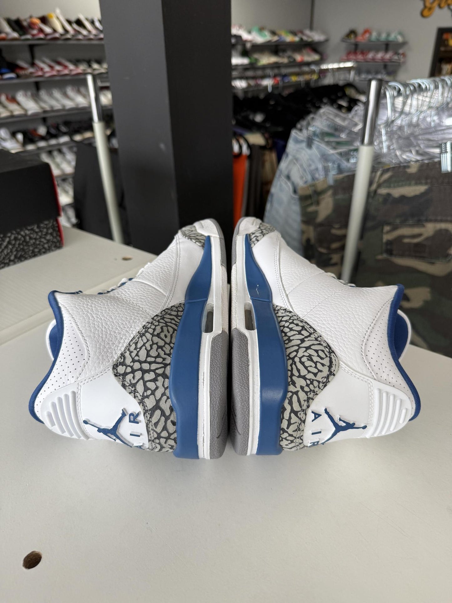 Jordan 3 "Wizards" Used Size 7Y/8.5W