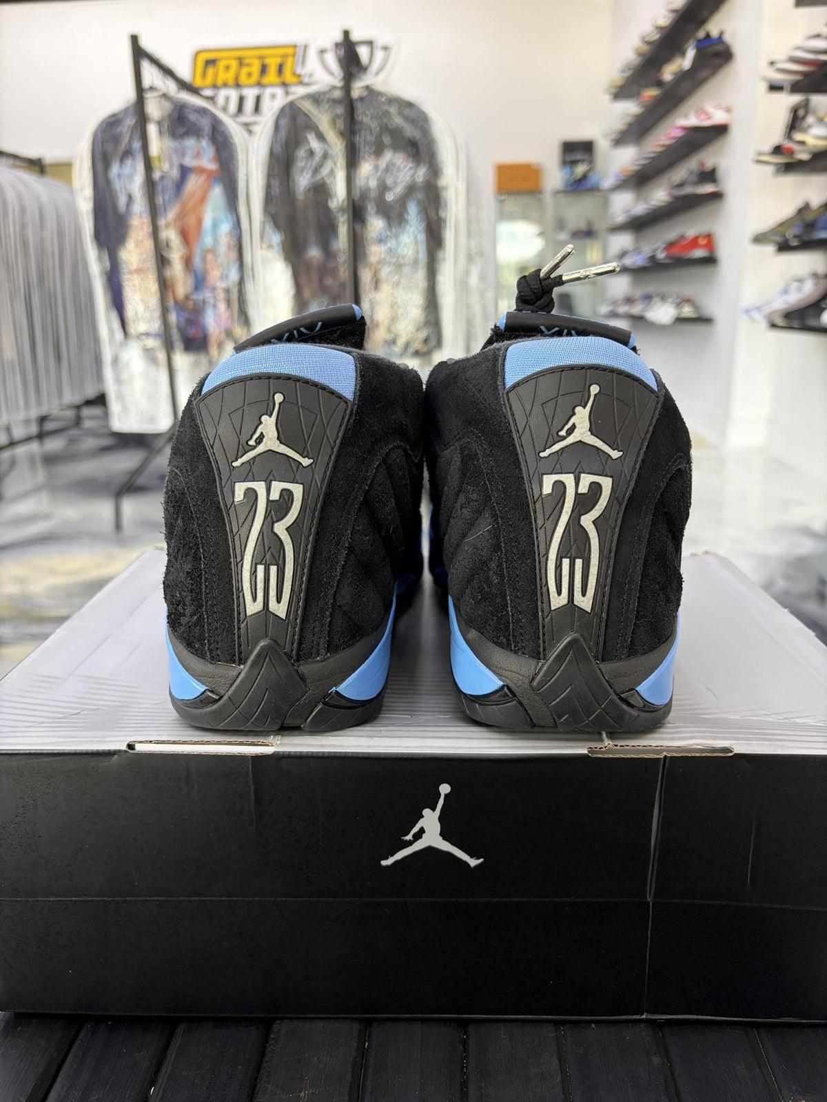 Jordan 14 "University Blue" Used Size 8.5