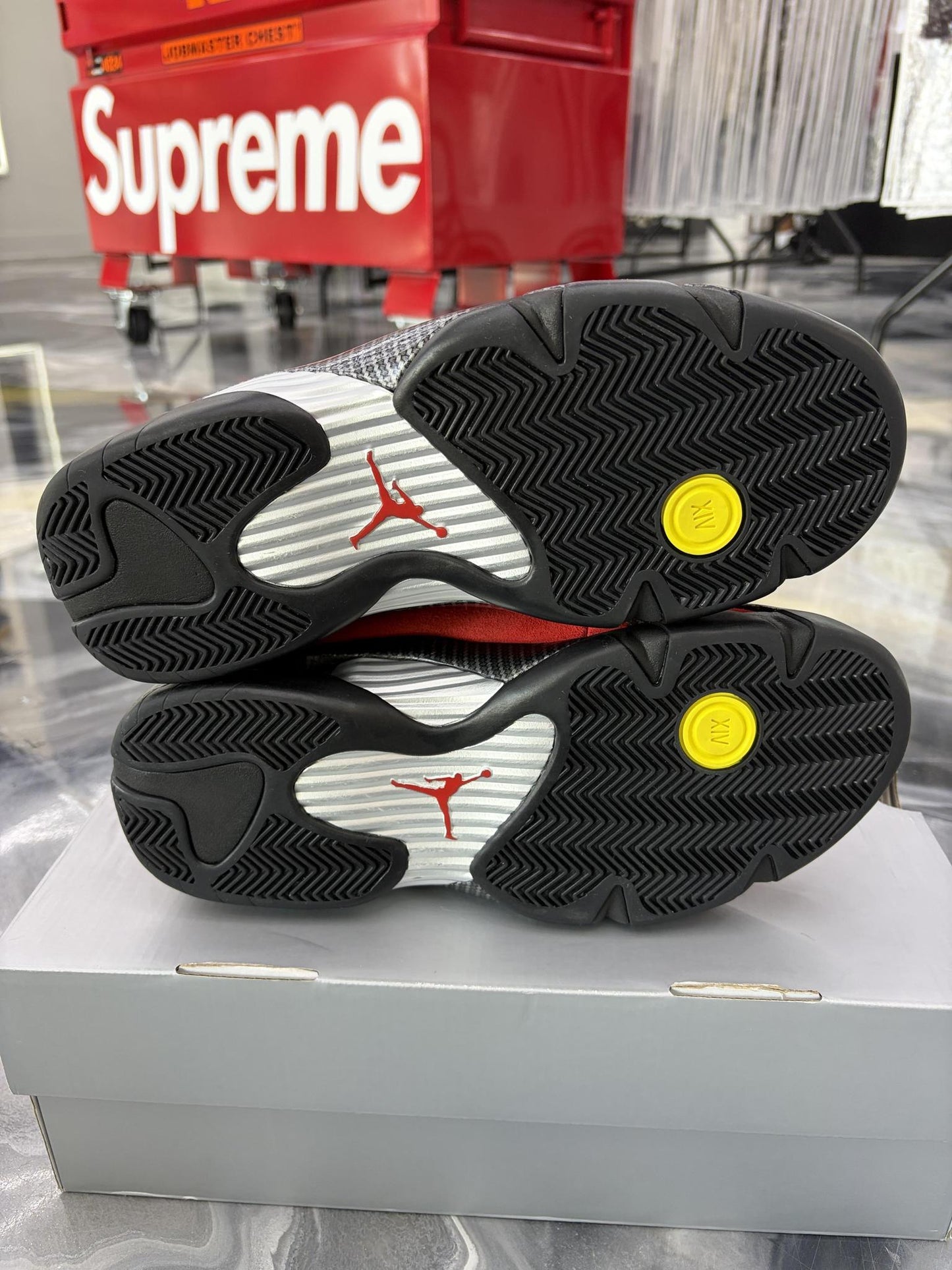 Jordan 14 "Ferrari" Used Size 9.5