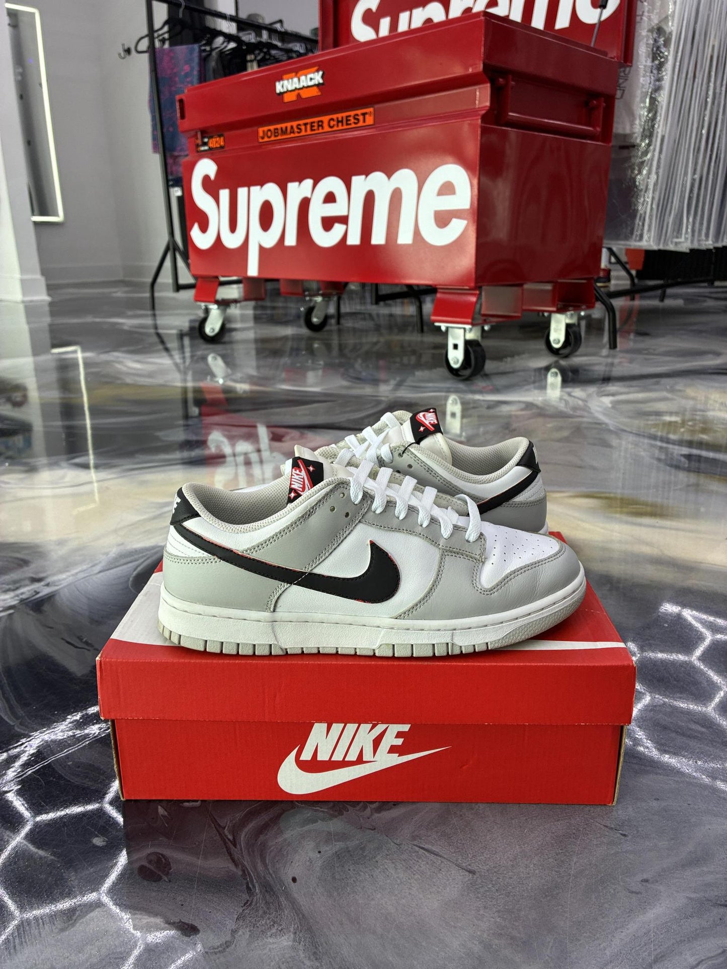 Nike Dunk Low "Lottery Grey" Used Size 9