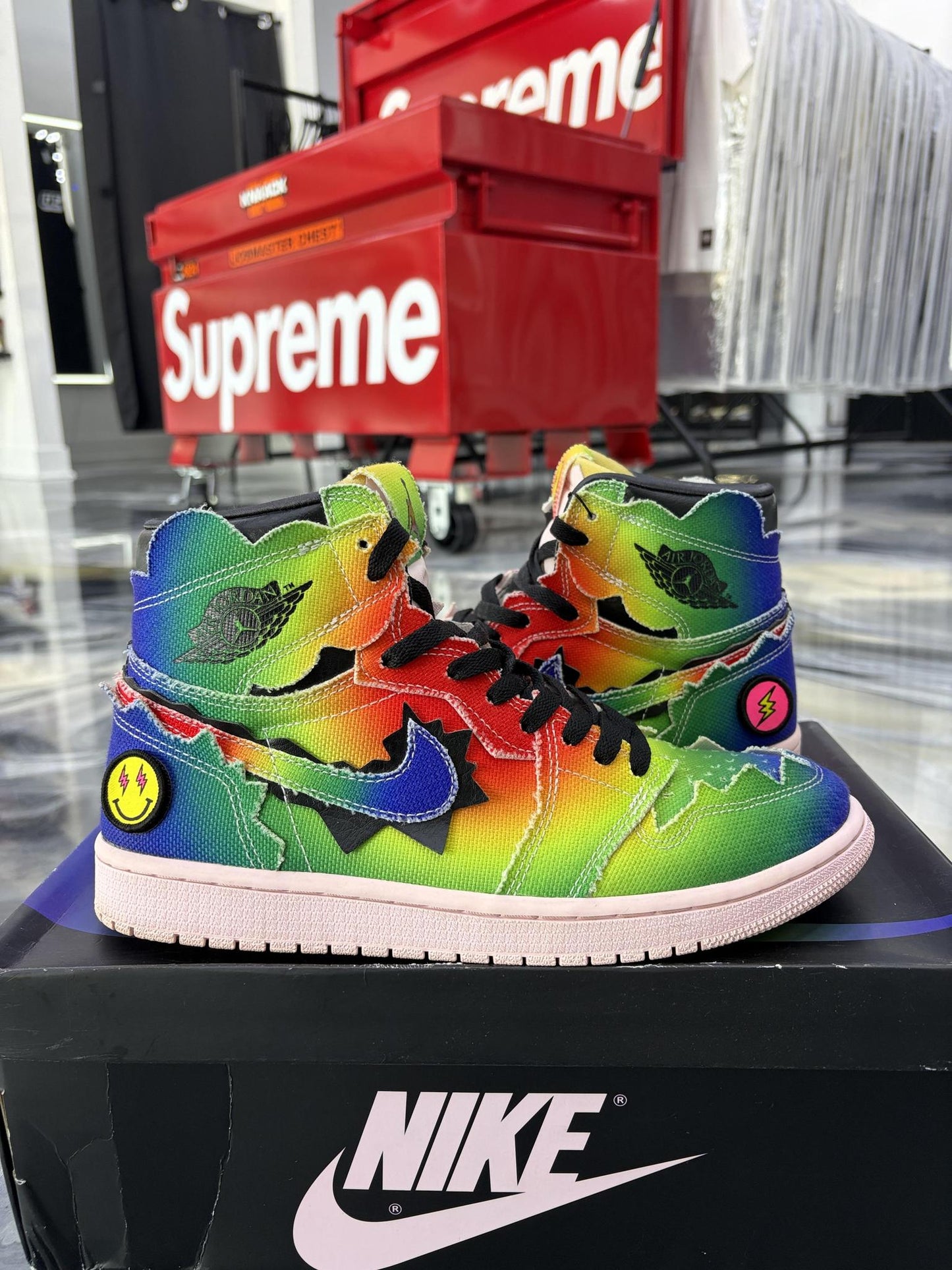 Jordan 1 "J Balvin" Used Size 9