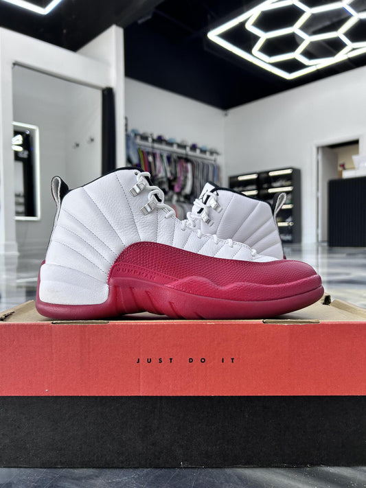 Jordan 12 "Cherry" Used Size 9