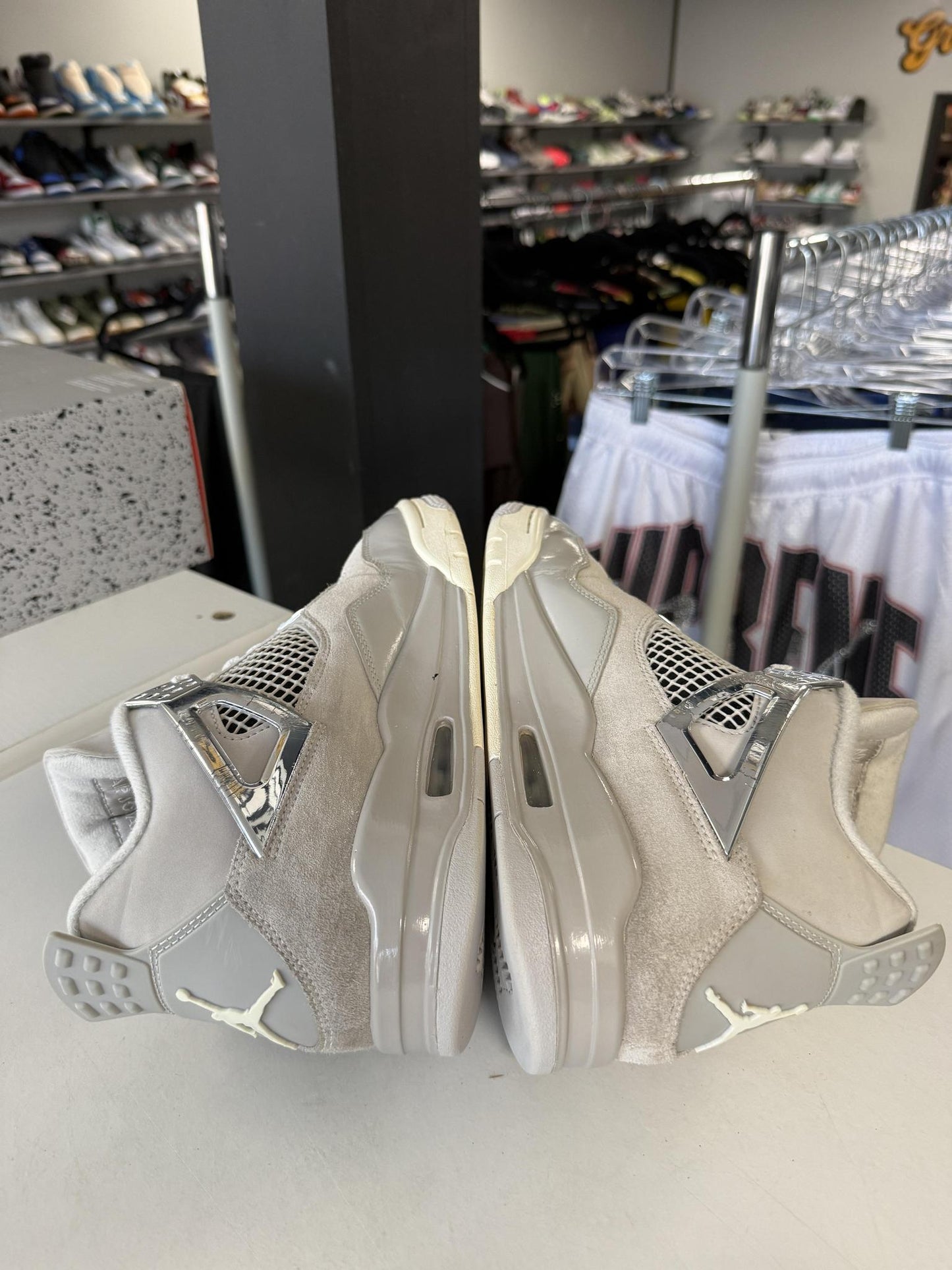 Jordan 4 "Frozen Moments" Used Size 8.5