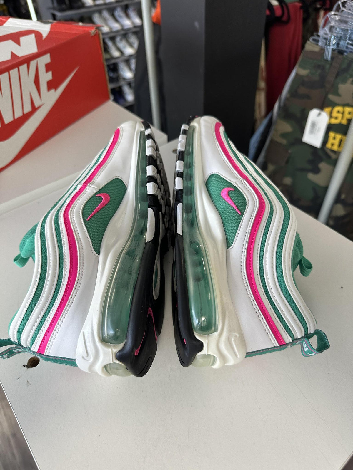 Nike AM97 "South Beach" Used Size 9