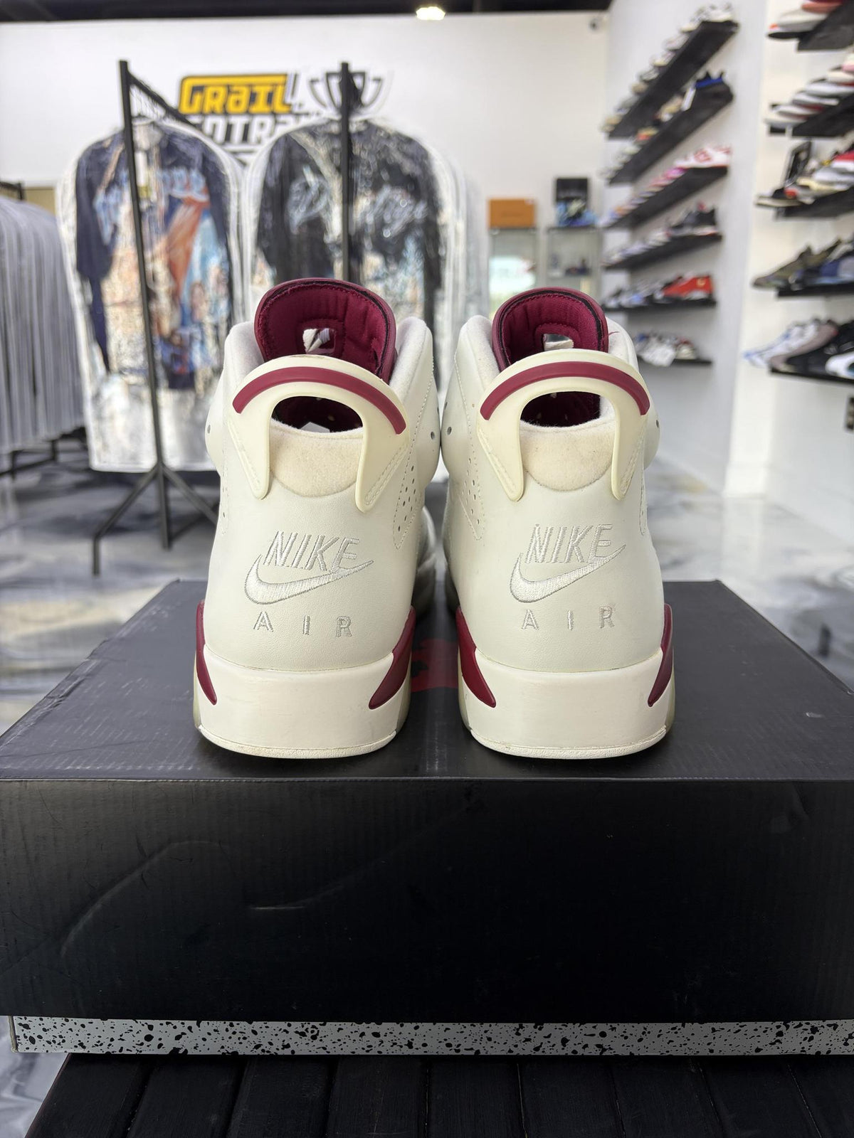Jordan 6 "Maroon" Used Size 12