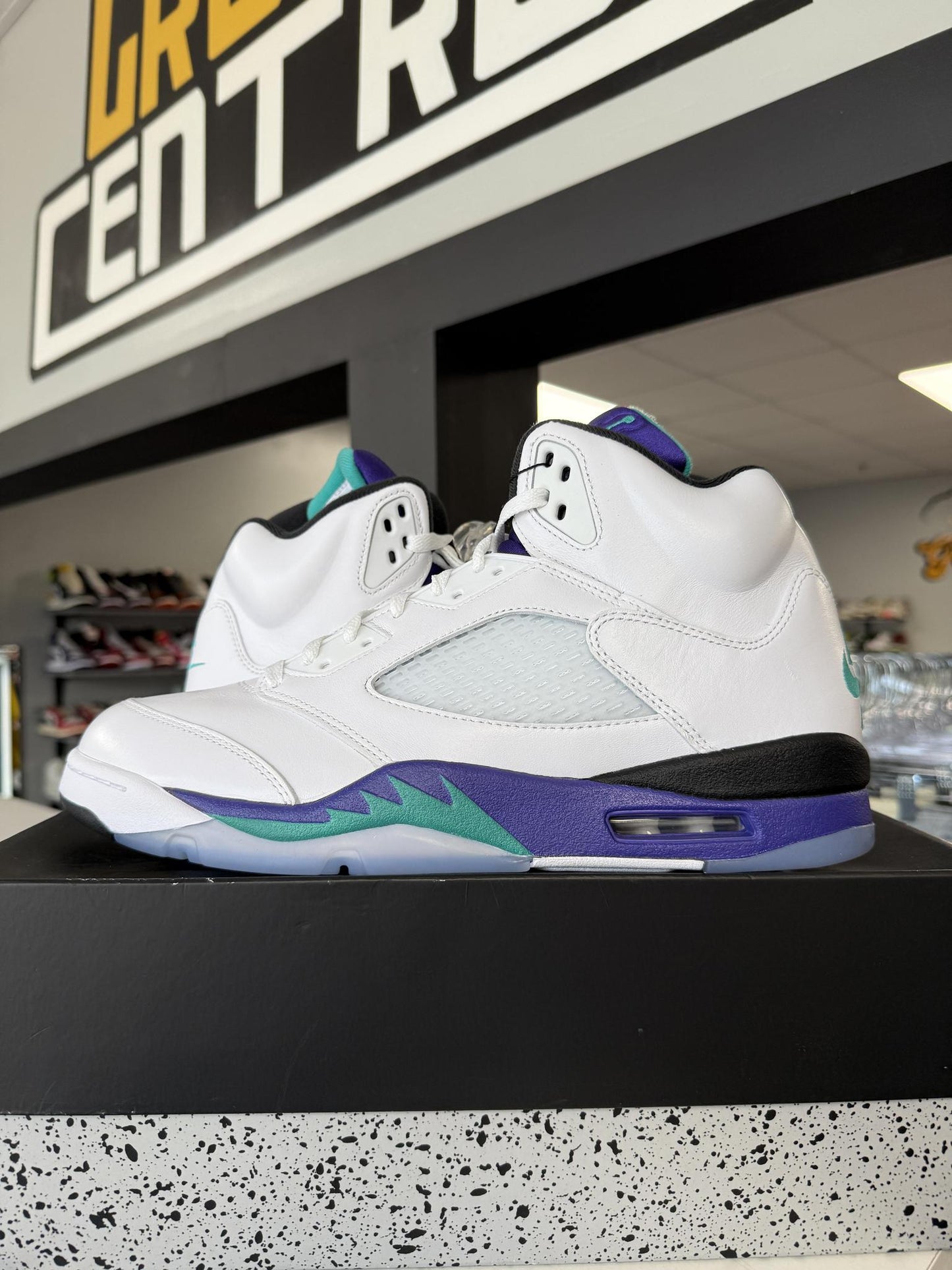 Jordan 5 "Grape" Used Size 13