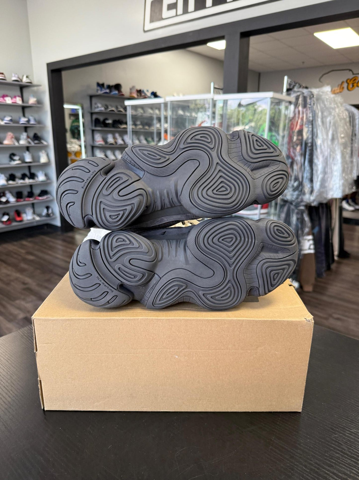 Yeezy 500 "Utility Black" Used Size 12