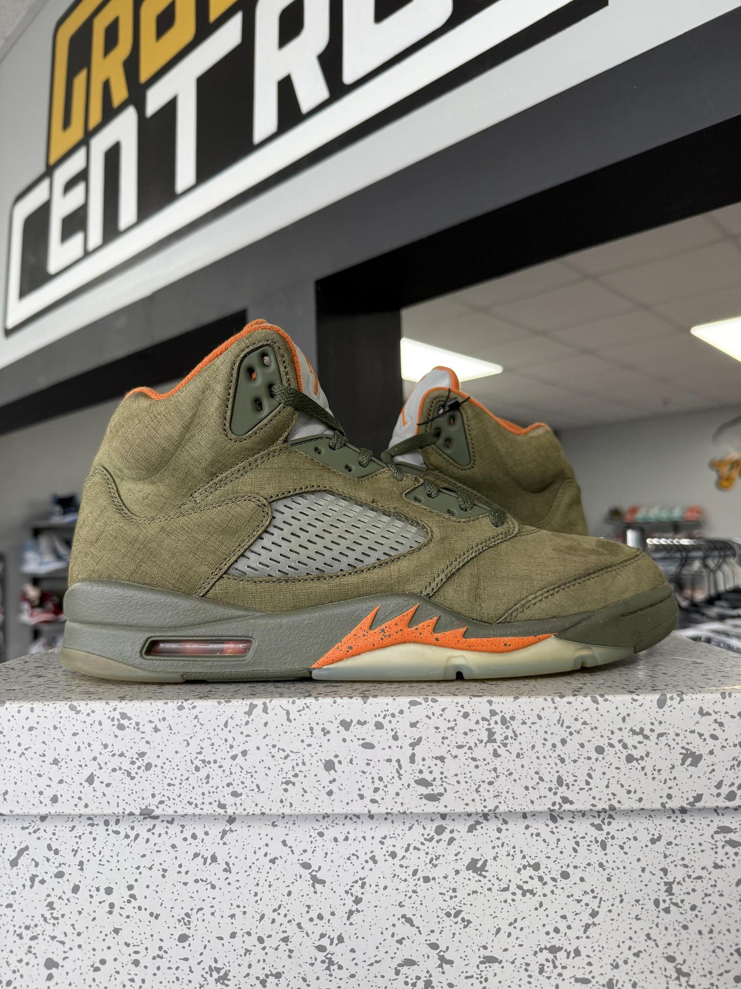 Jordan 5 "Olive" Used Size 11