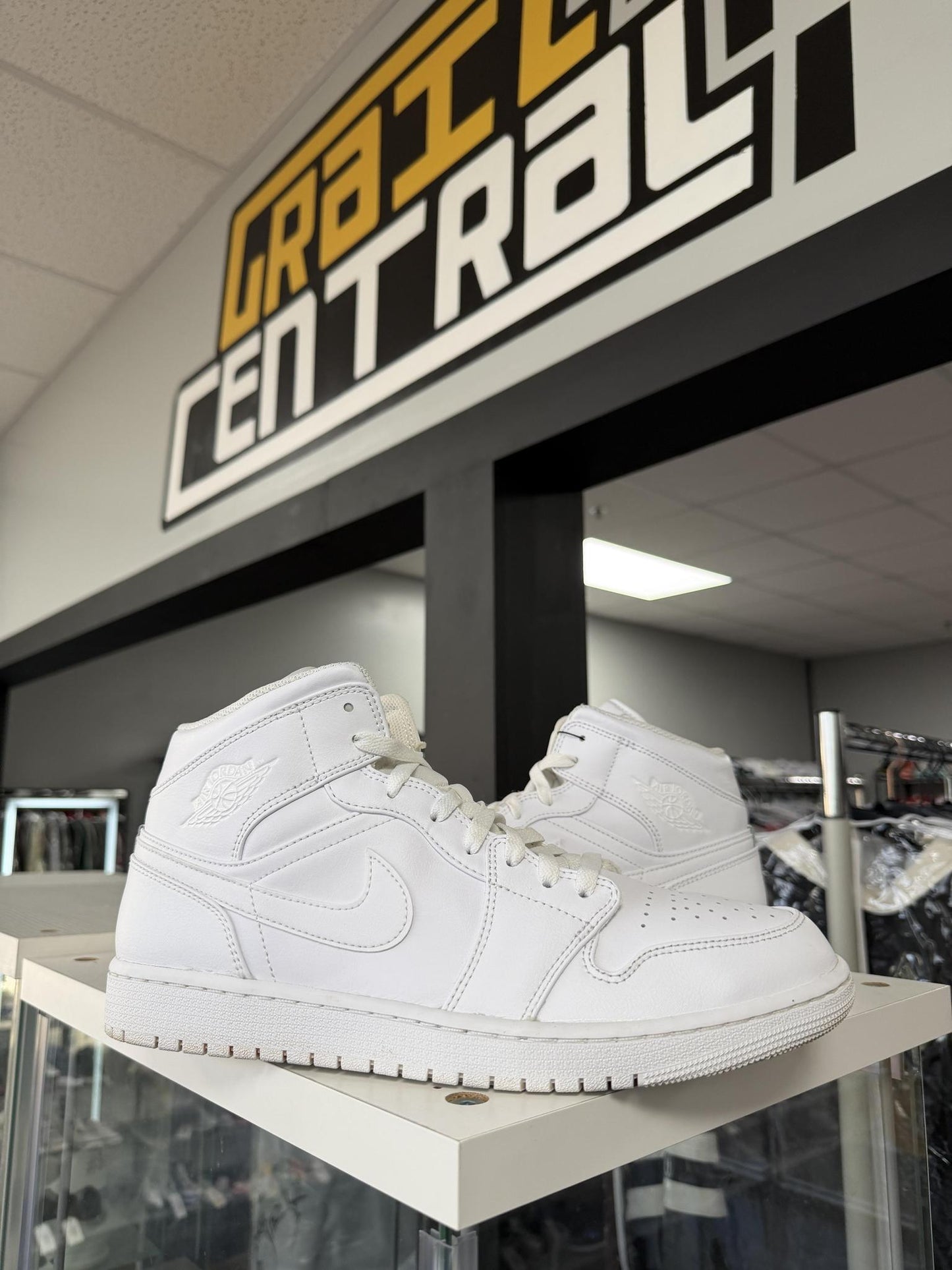 Jordan 1 Mid "Triple White" Used Size 12