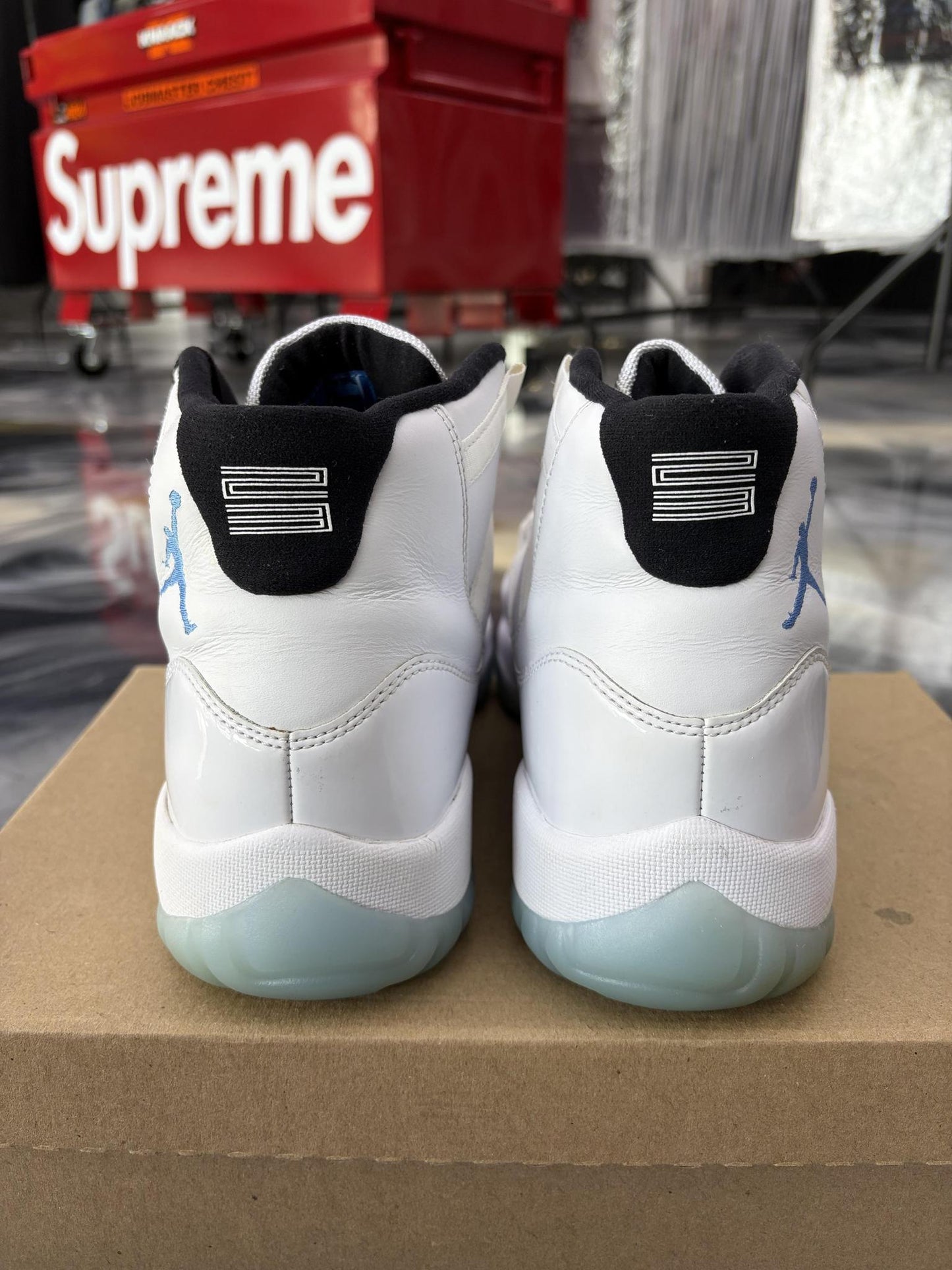 Jordan 11 "Legend Blue" Used Size 12